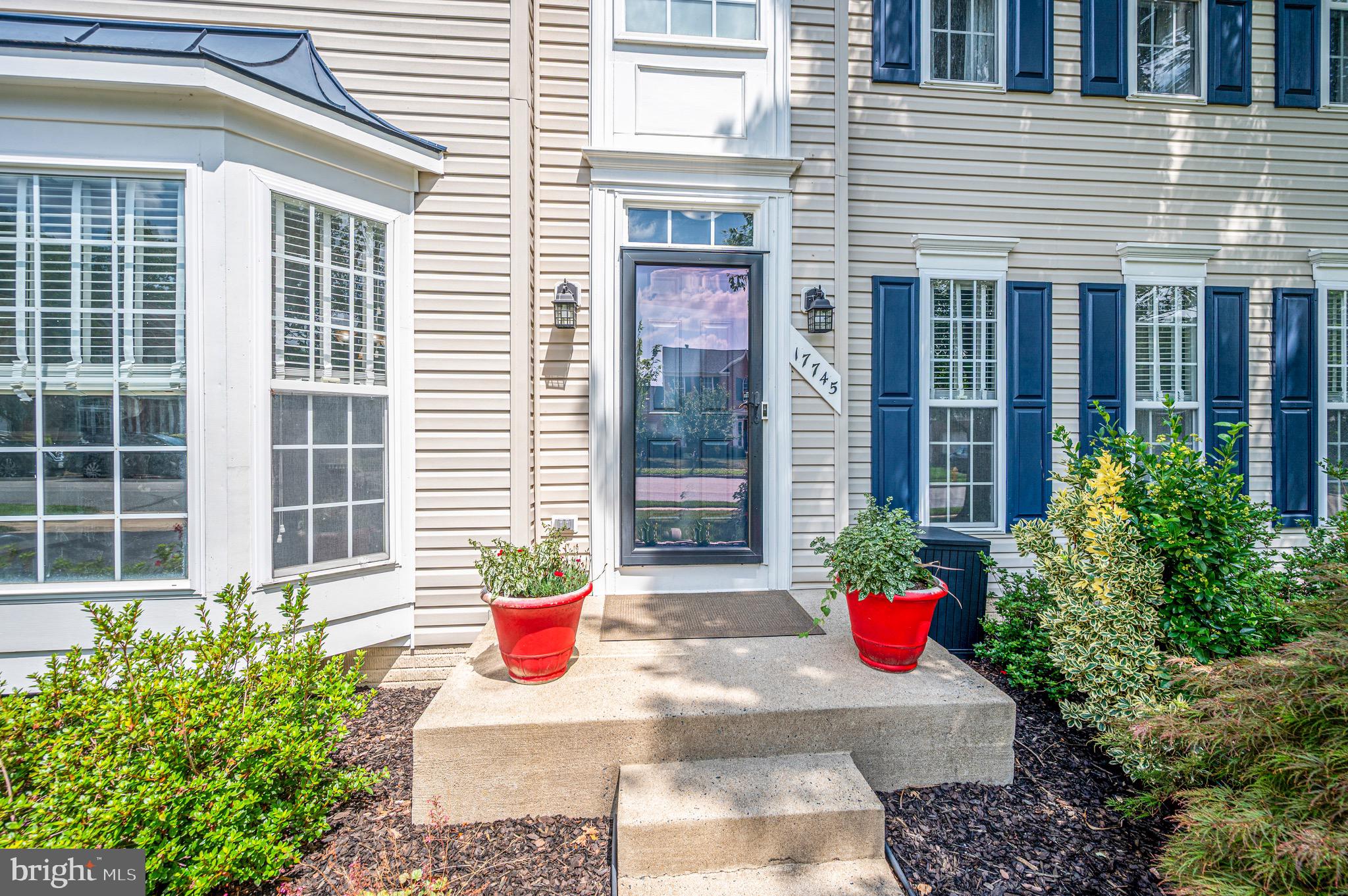 WAYSIDE VILLAGE - Residential