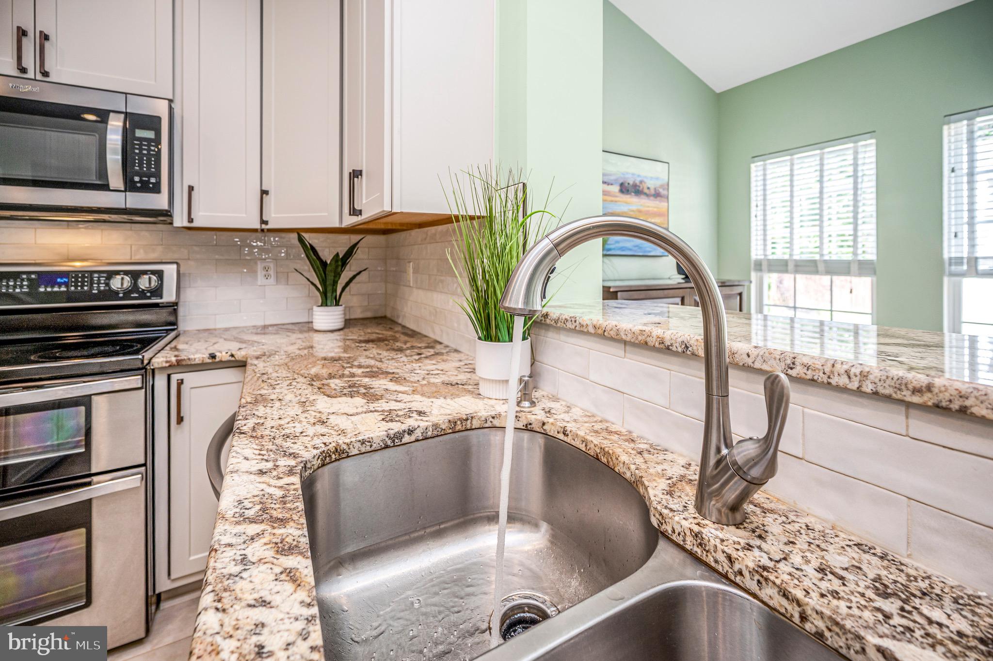 WAYSIDE VILLAGE - Residential