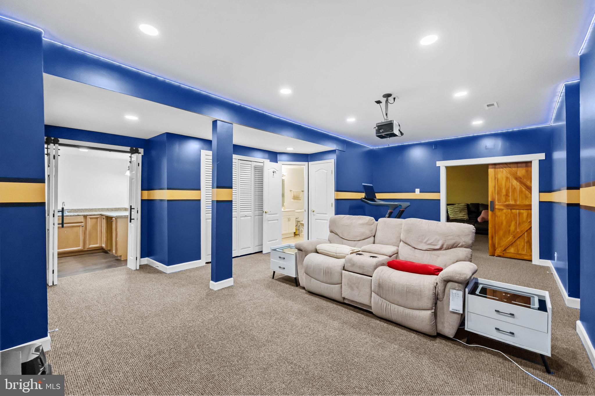 AUGUSTINE NORTH - Residential