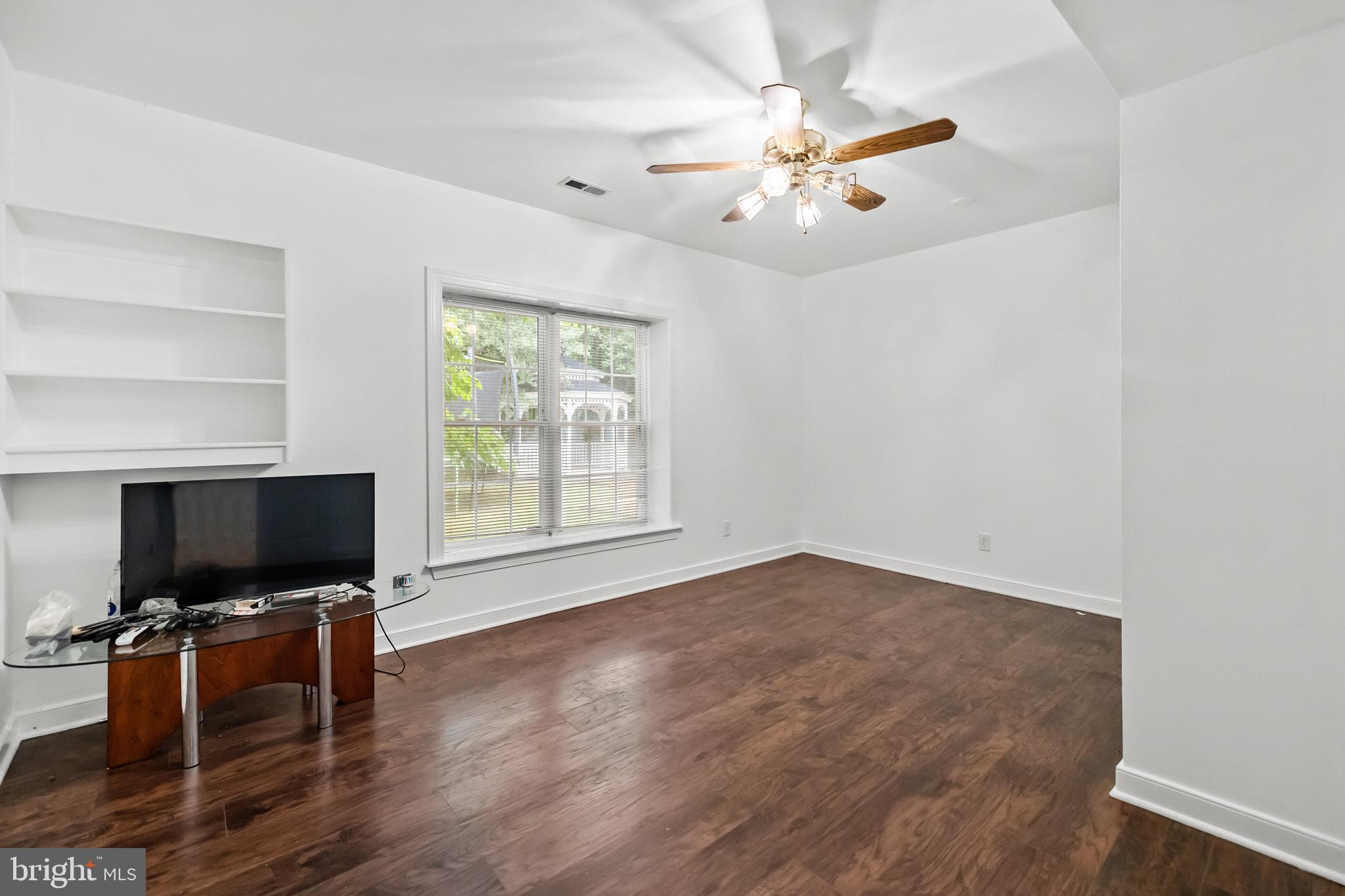 AUGUSTINE NORTH - Residential