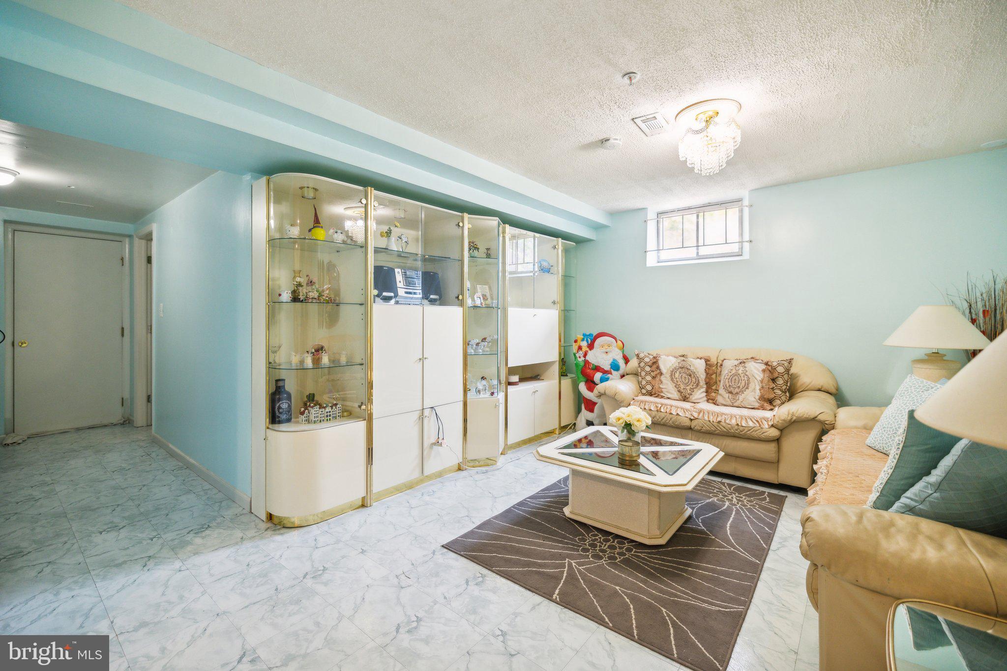 BROAD CREEK ESTATES - Residential