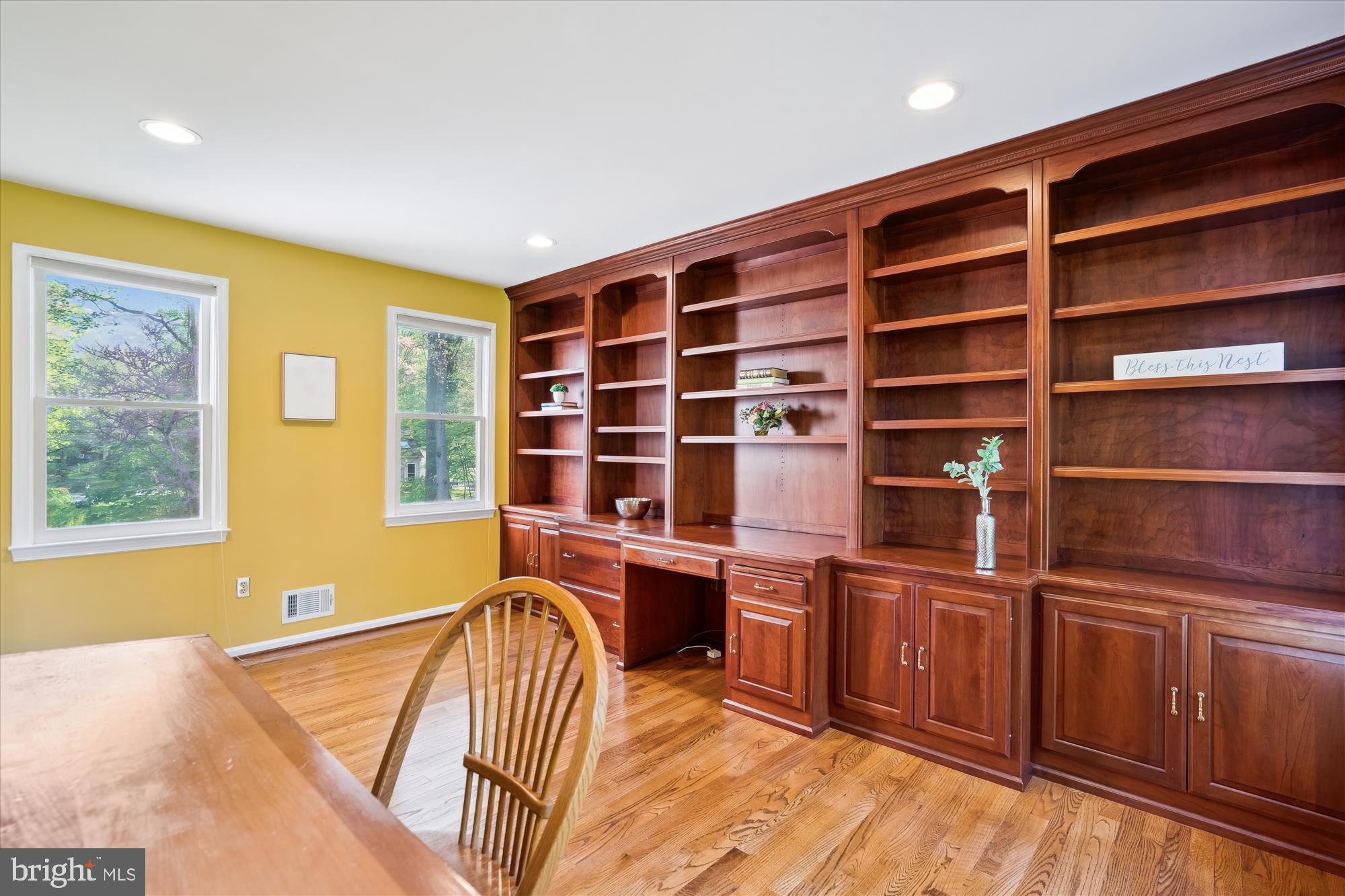 FAIRLAND GARDENS - Residential