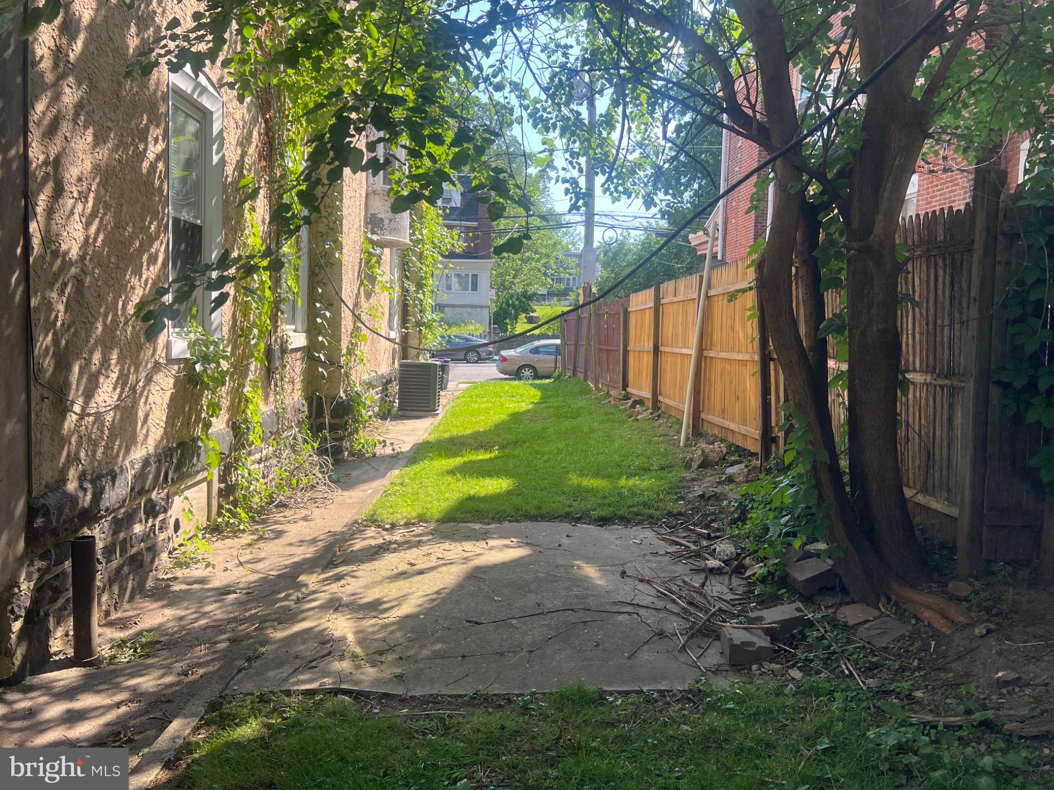 GERMANTOWN - Residential