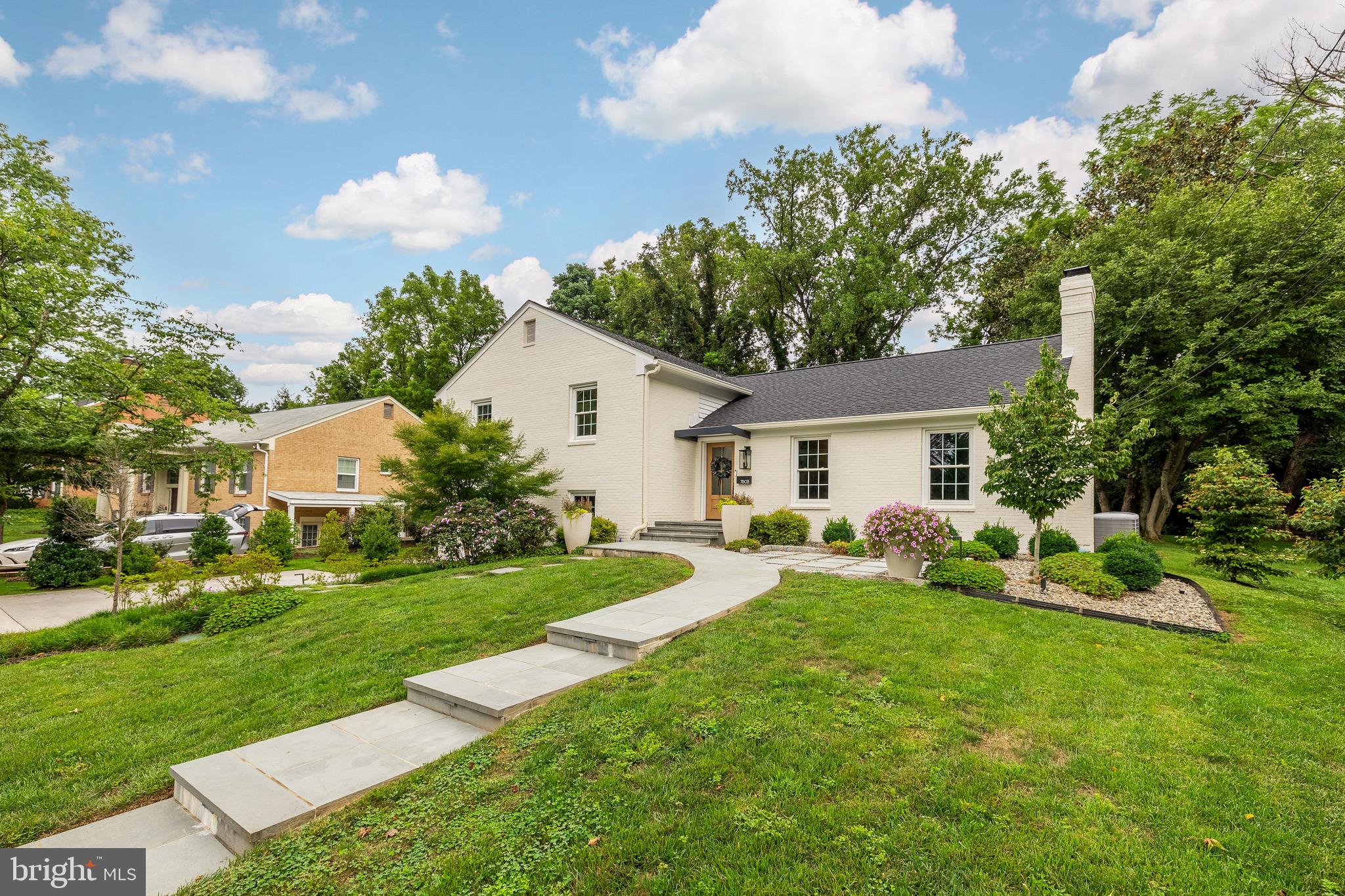 FOGGYS PASTURE - Residential
