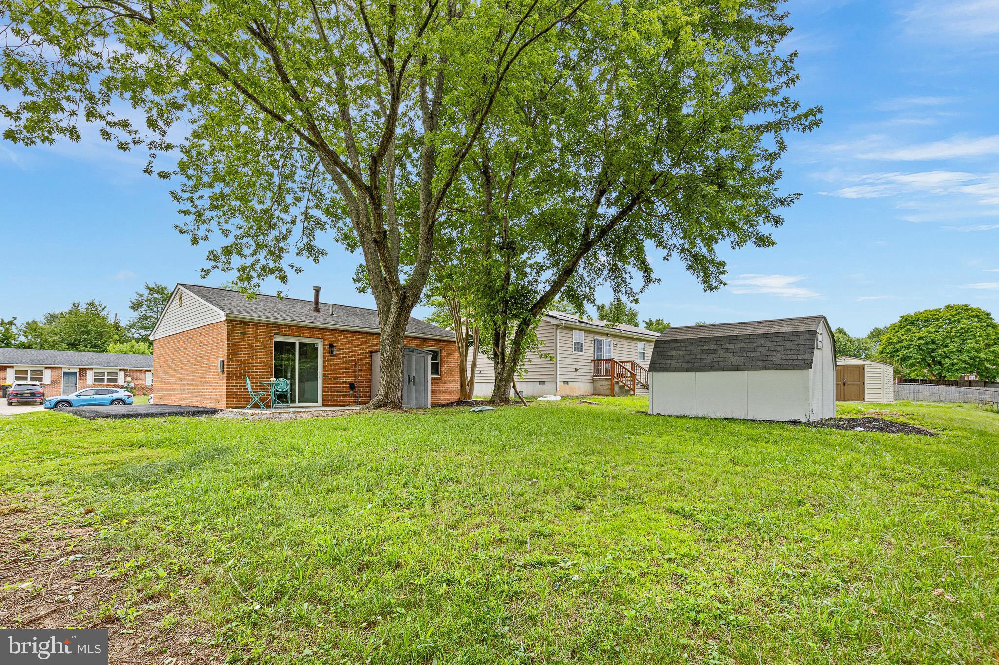 WOODLAND TRAIL - Residential