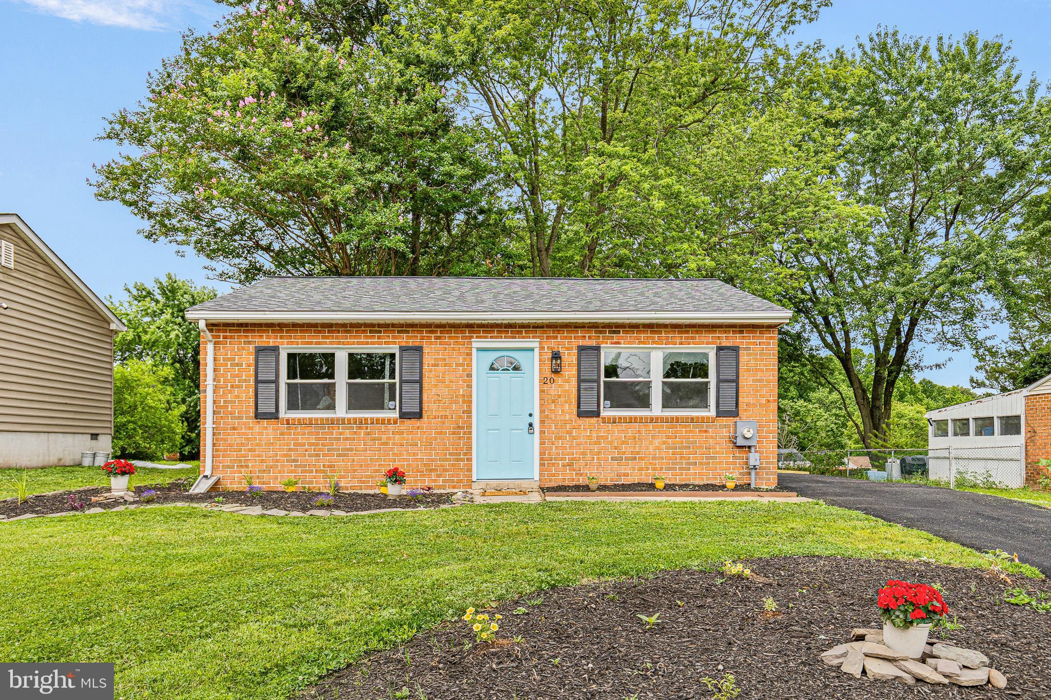 WOODLAND TRAIL - Residential