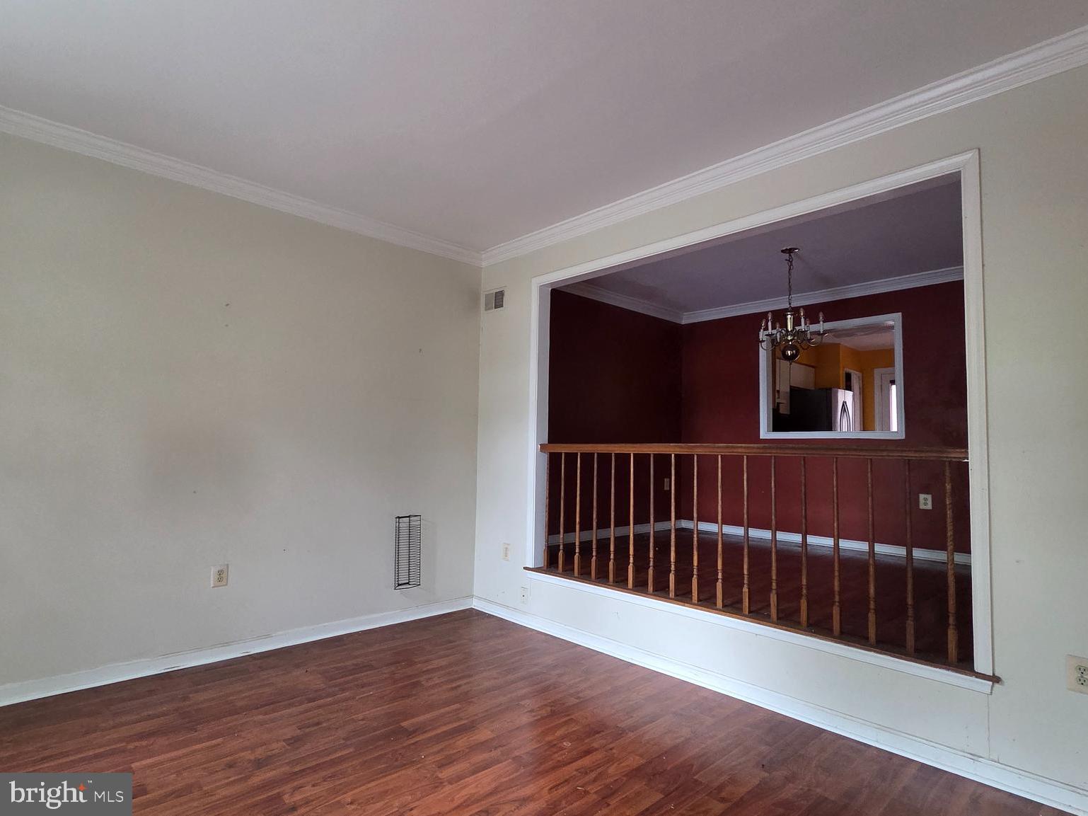 PT WHEATON OUT - Residential