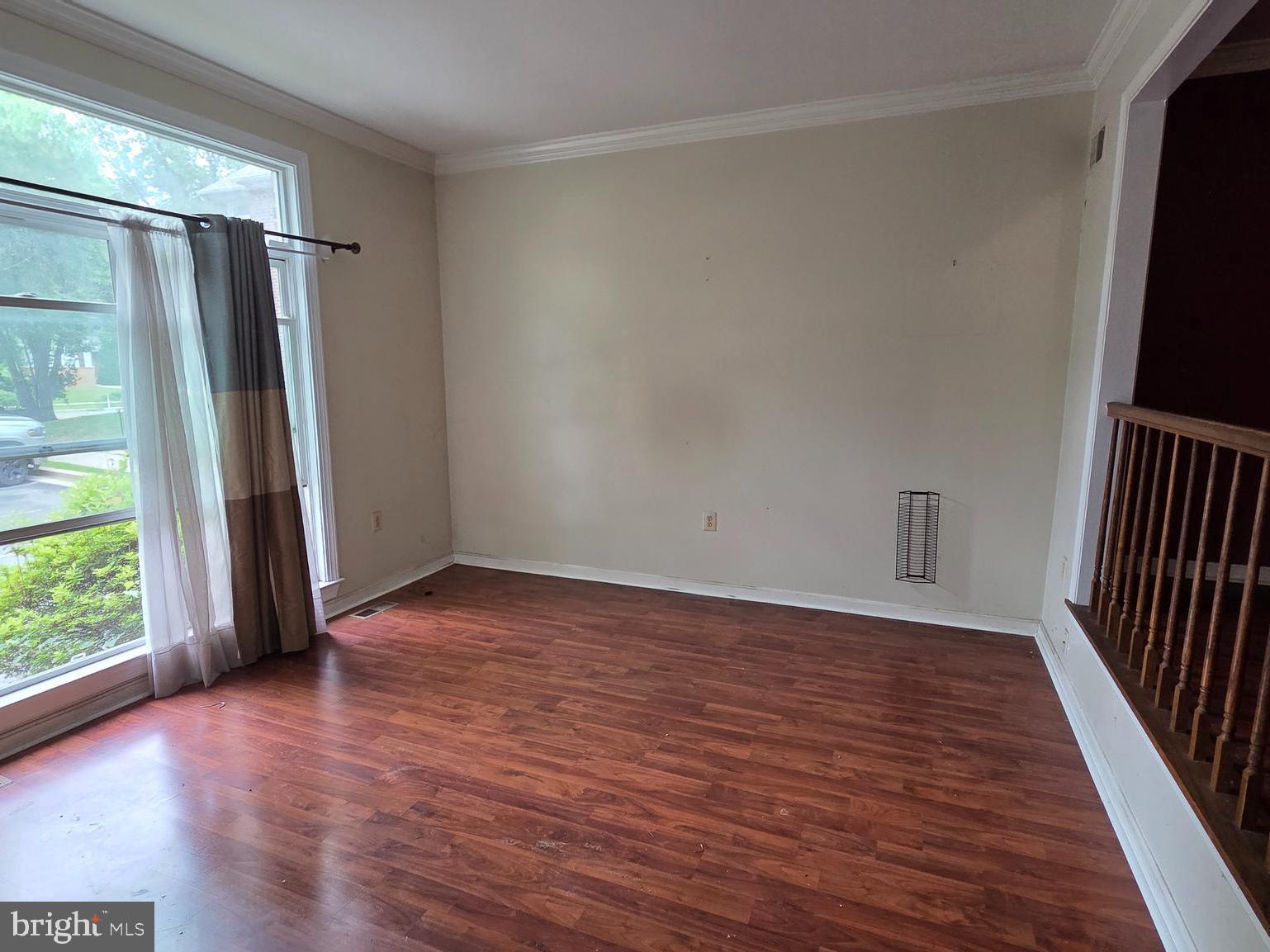 PT WHEATON OUT - Residential