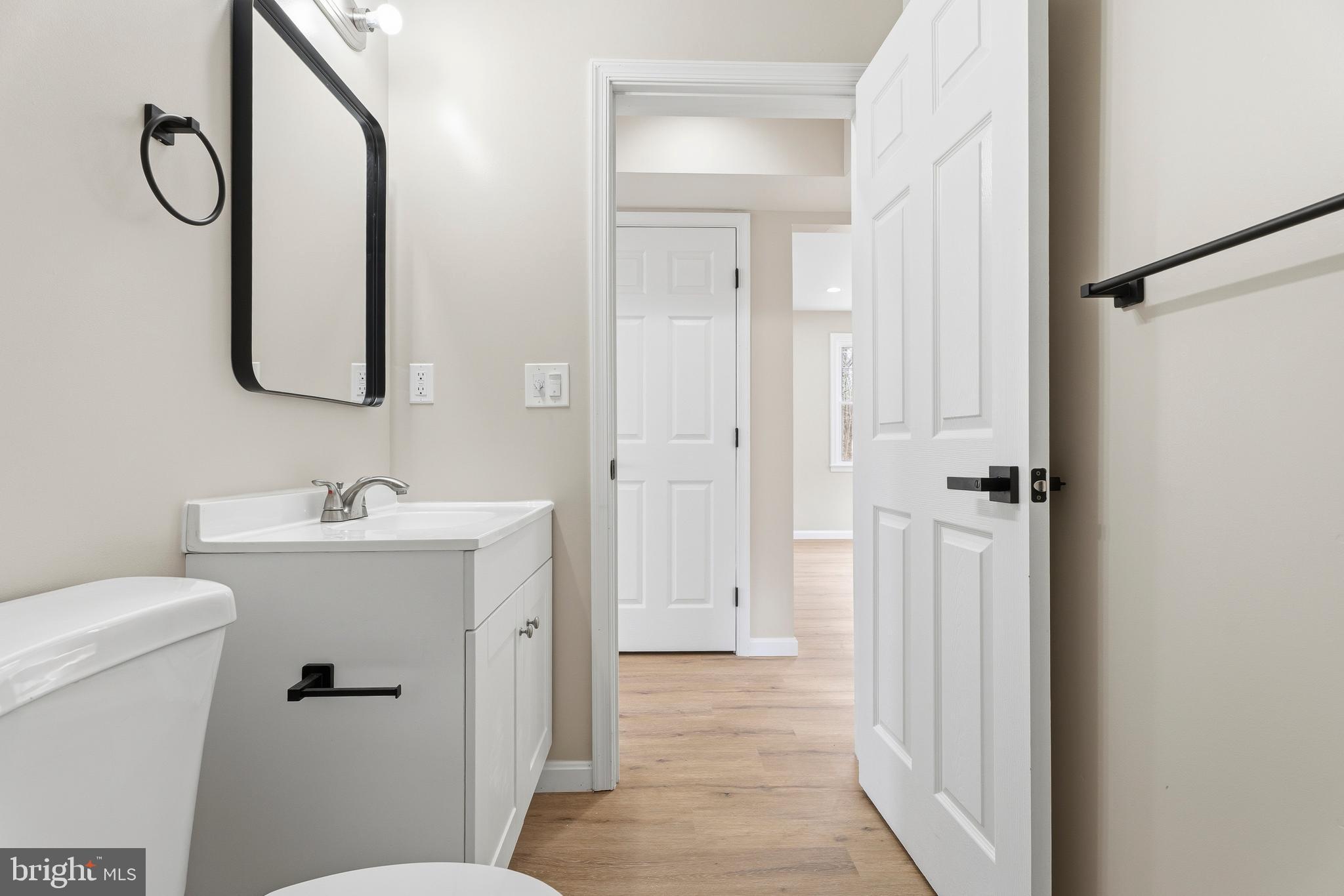 ESSEX - Residential Lease