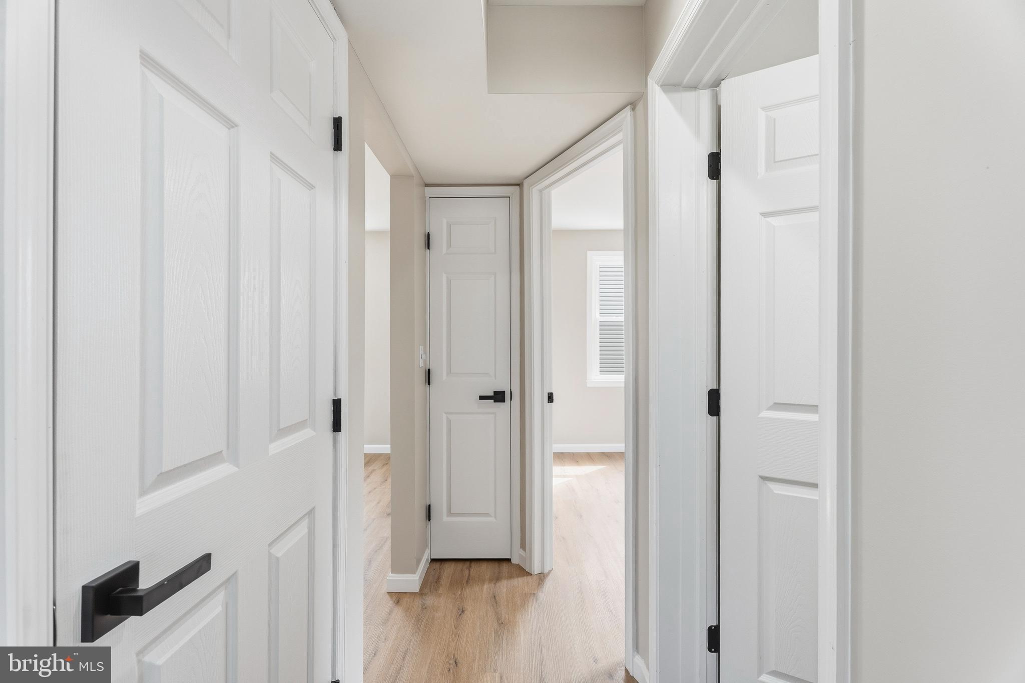 ESSEX - Residential Lease