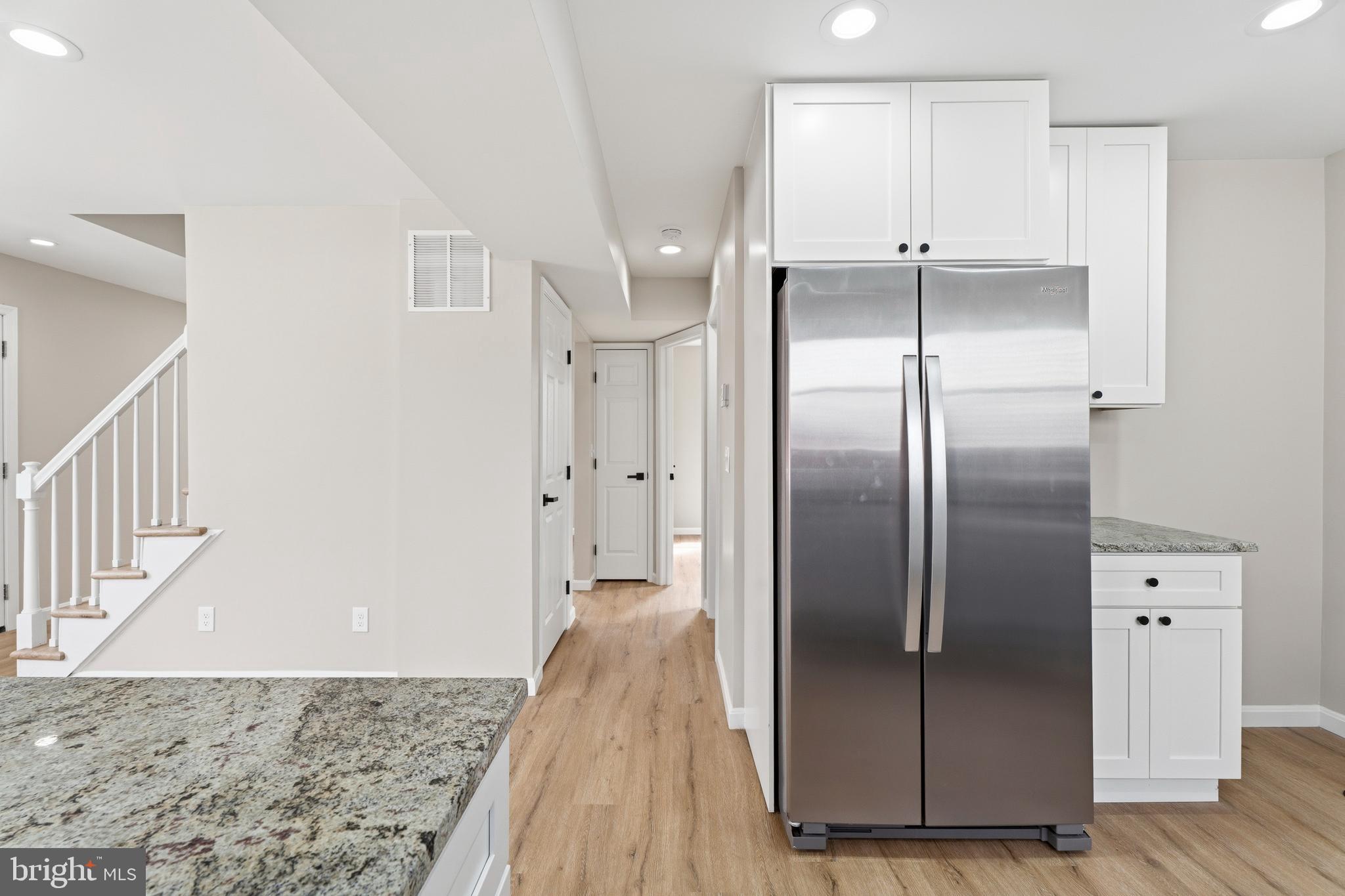 ESSEX - Residential Lease
