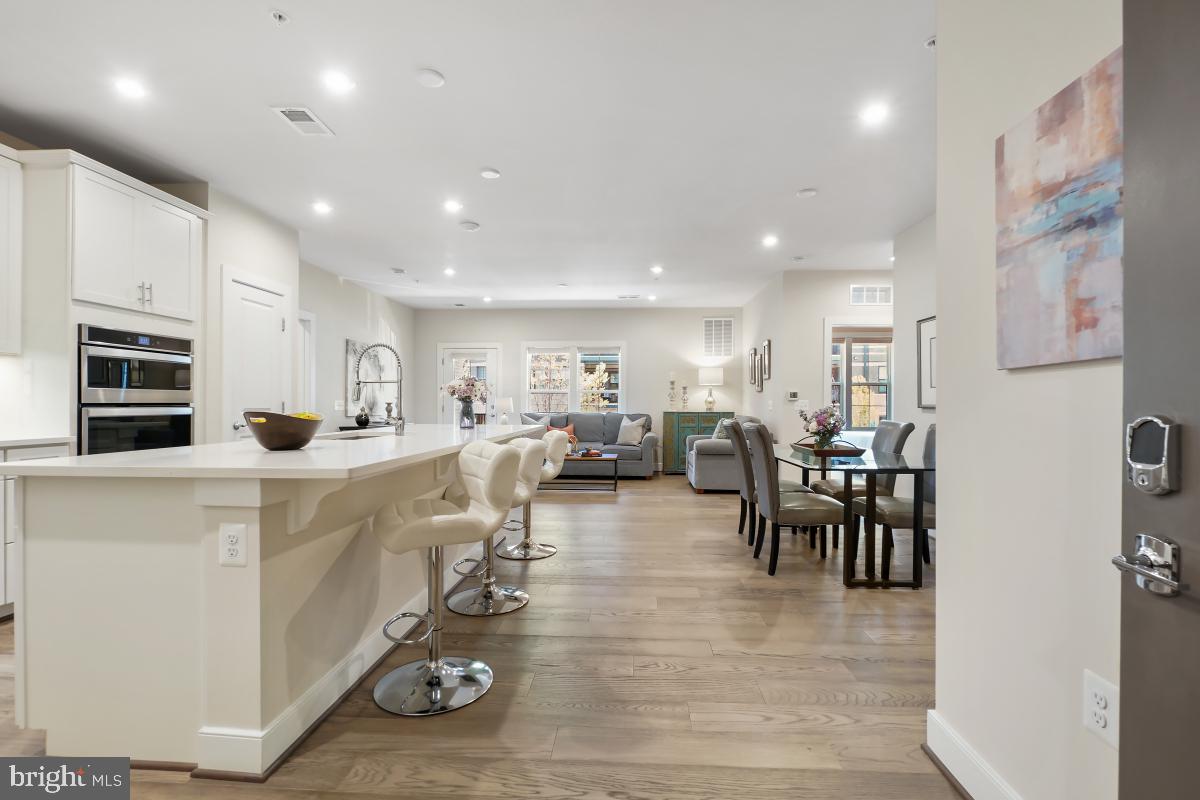 METROPARK AT ARROWBROOK - Residential