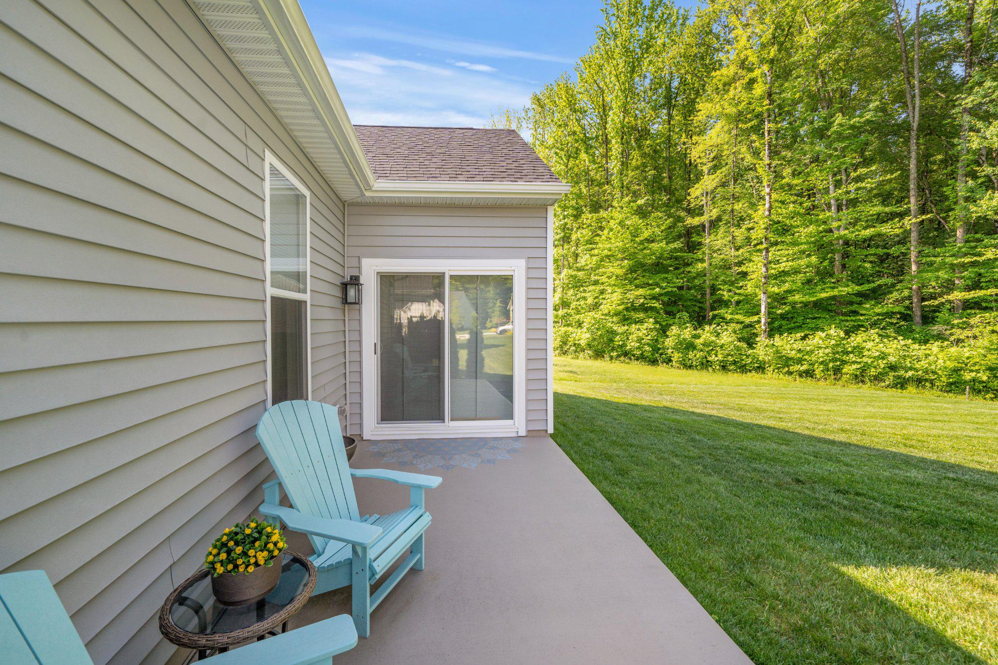 THE CASCADES - Residential