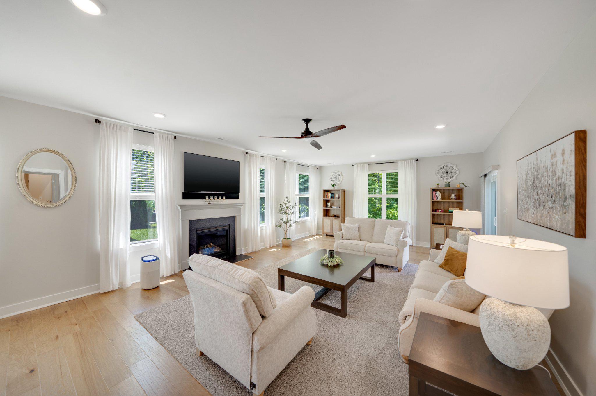 THE CASCADES - Residential