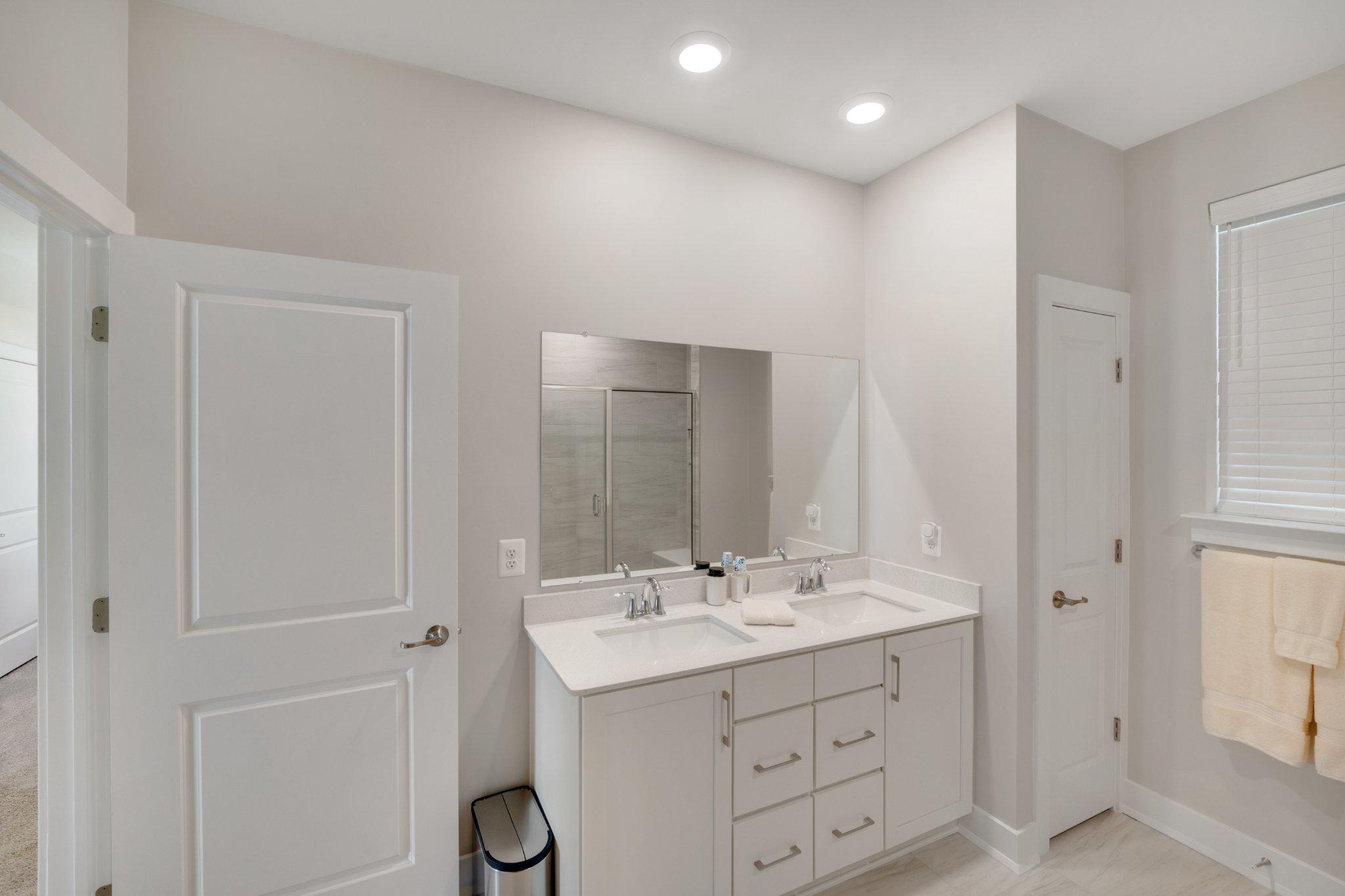 THE CASCADES - Residential