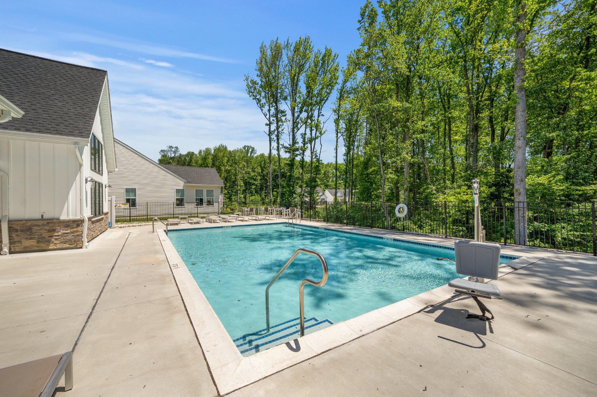 THE CASCADES - Residential