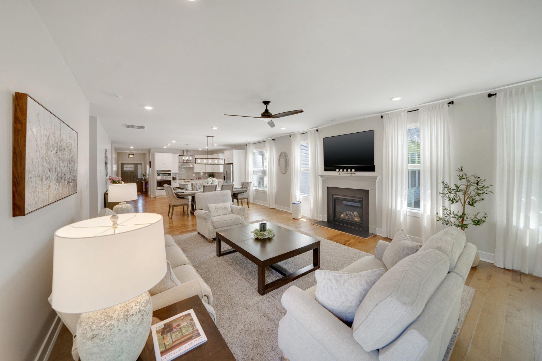 THE CASCADES - Residential