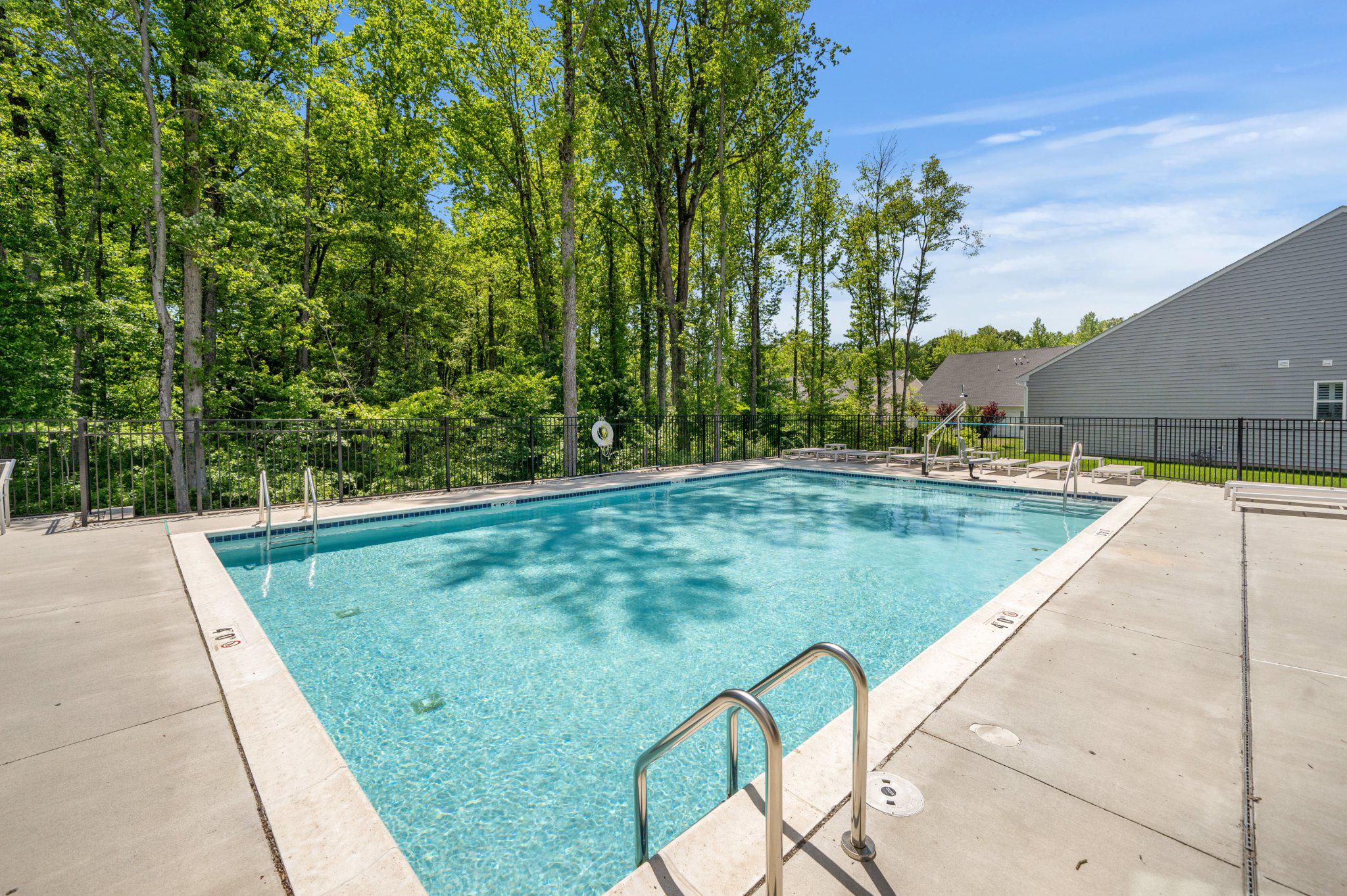 THE CASCADES - Residential