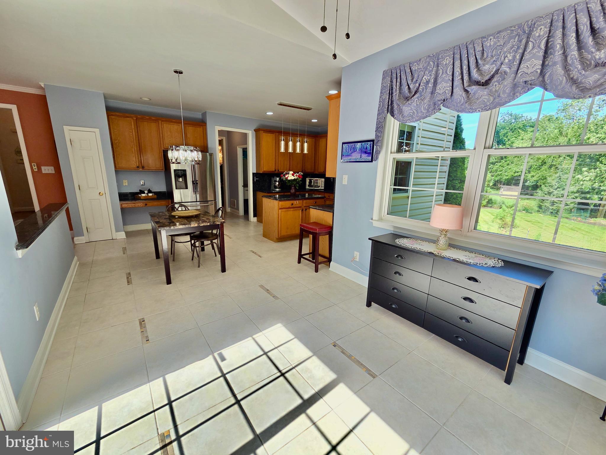 CARRIAGE CIRCLE - Residential
