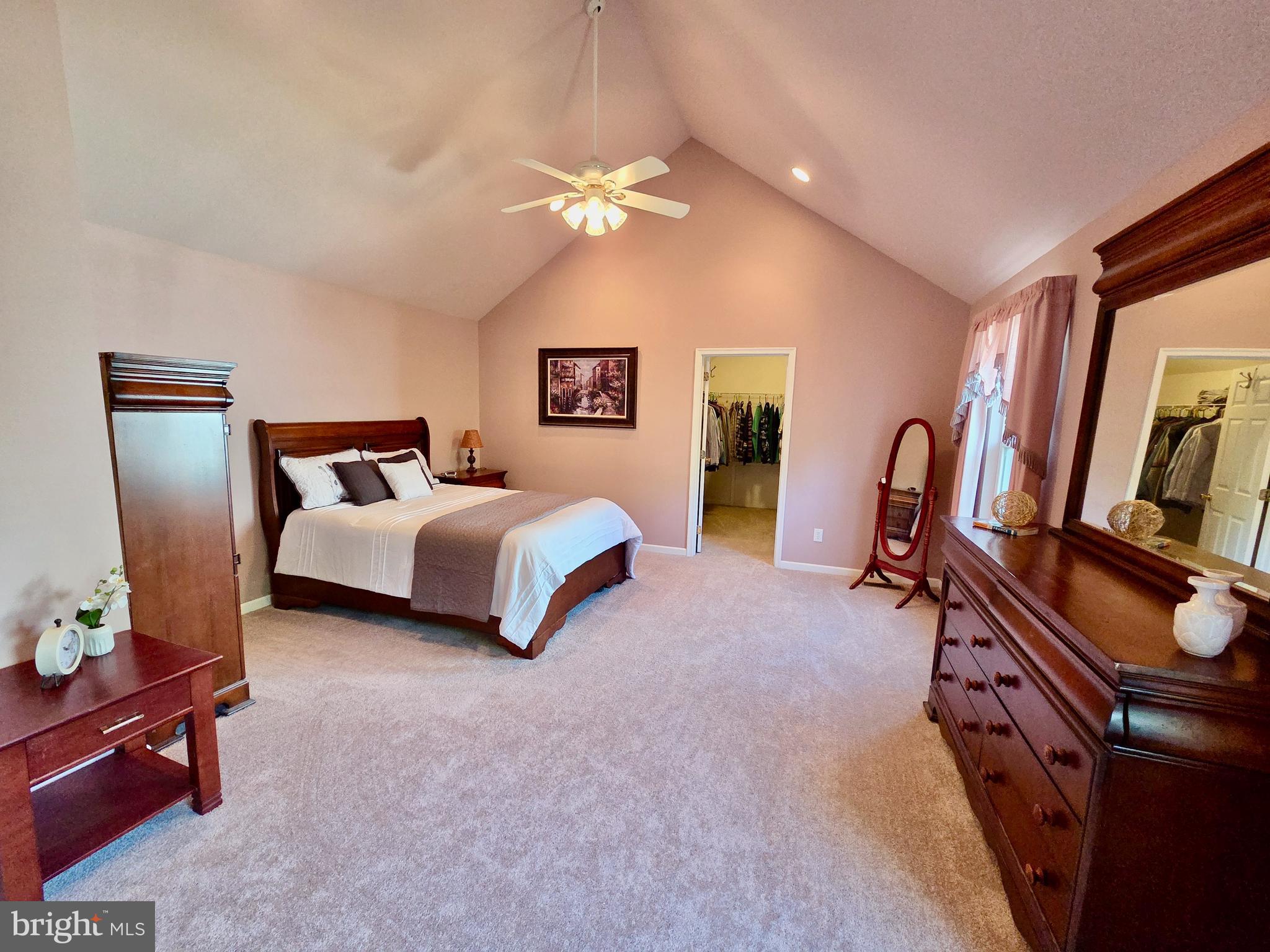 CARRIAGE CIRCLE - Residential