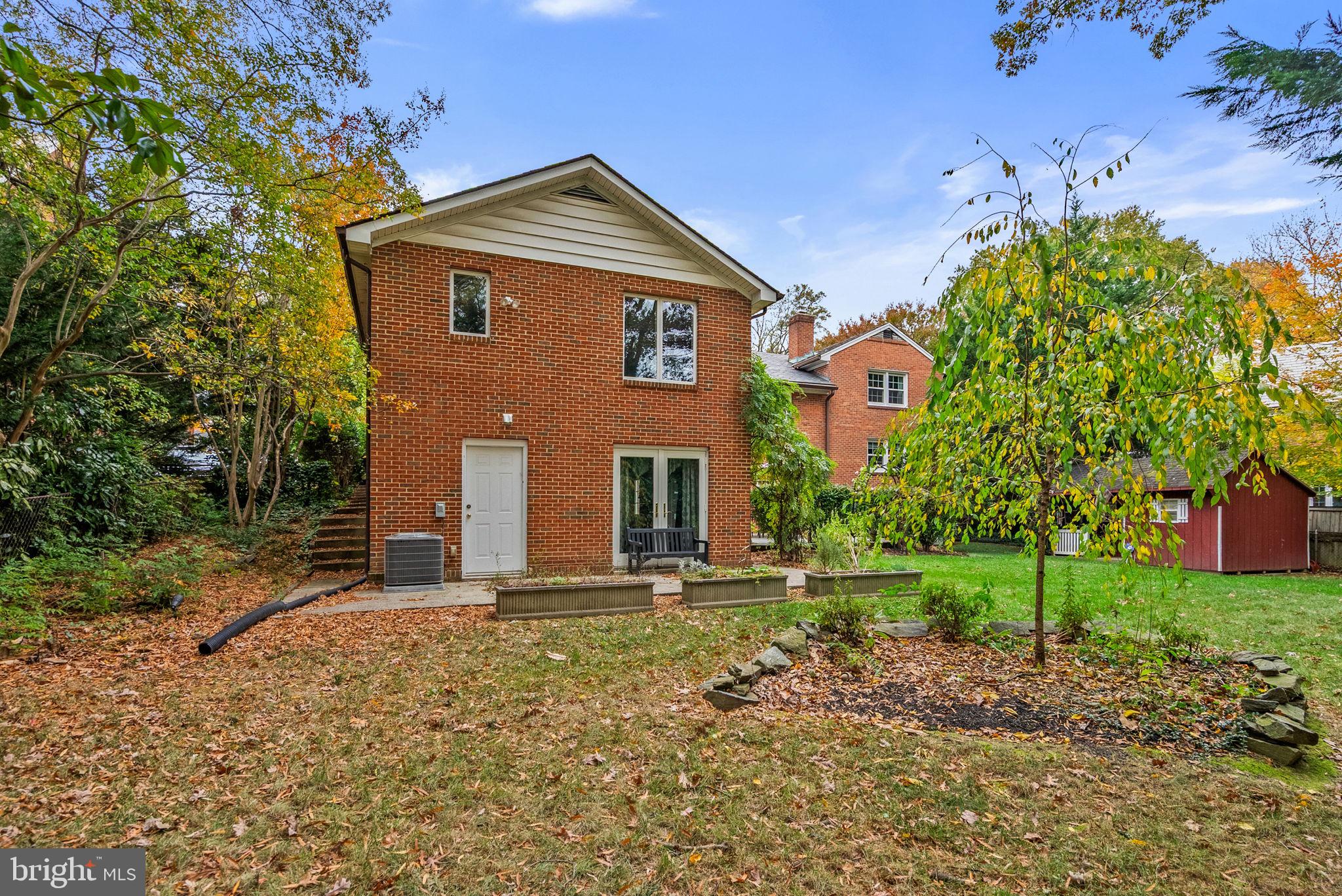 COLLEGE HEIGHTS ESTATES - Residential