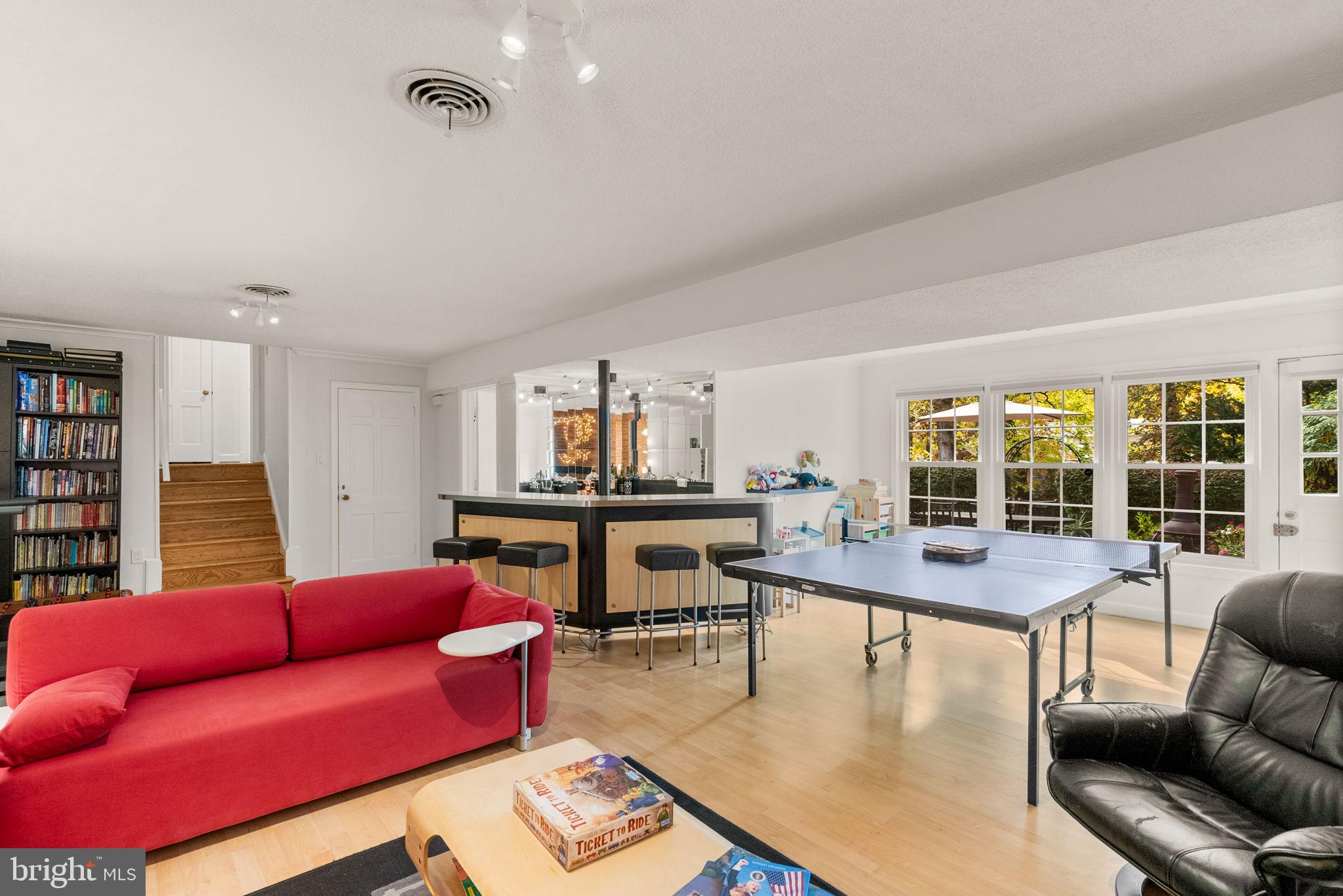 COLLEGE HEIGHTS ESTATES - Residential