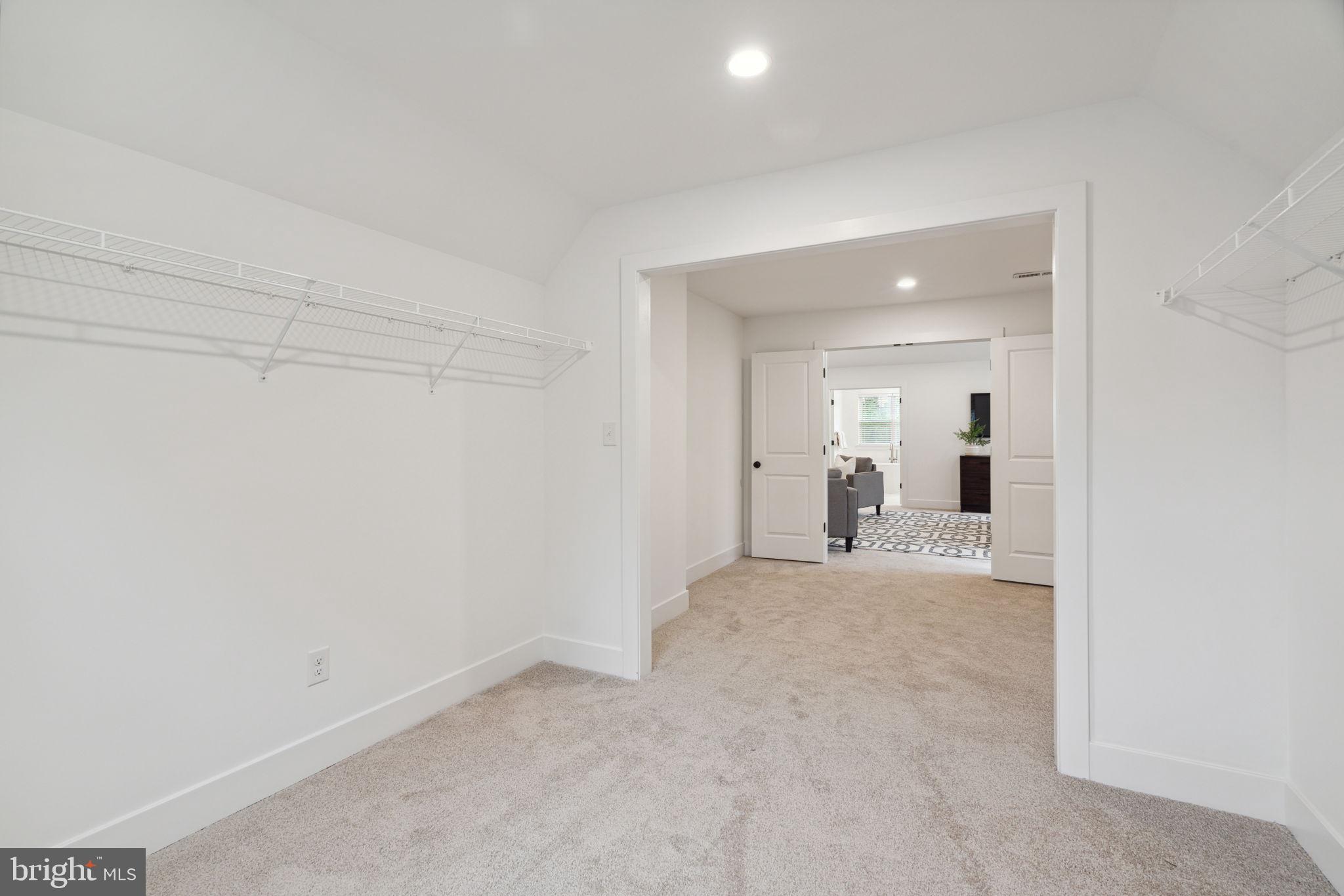 HIGHLAND FARMS - Residential