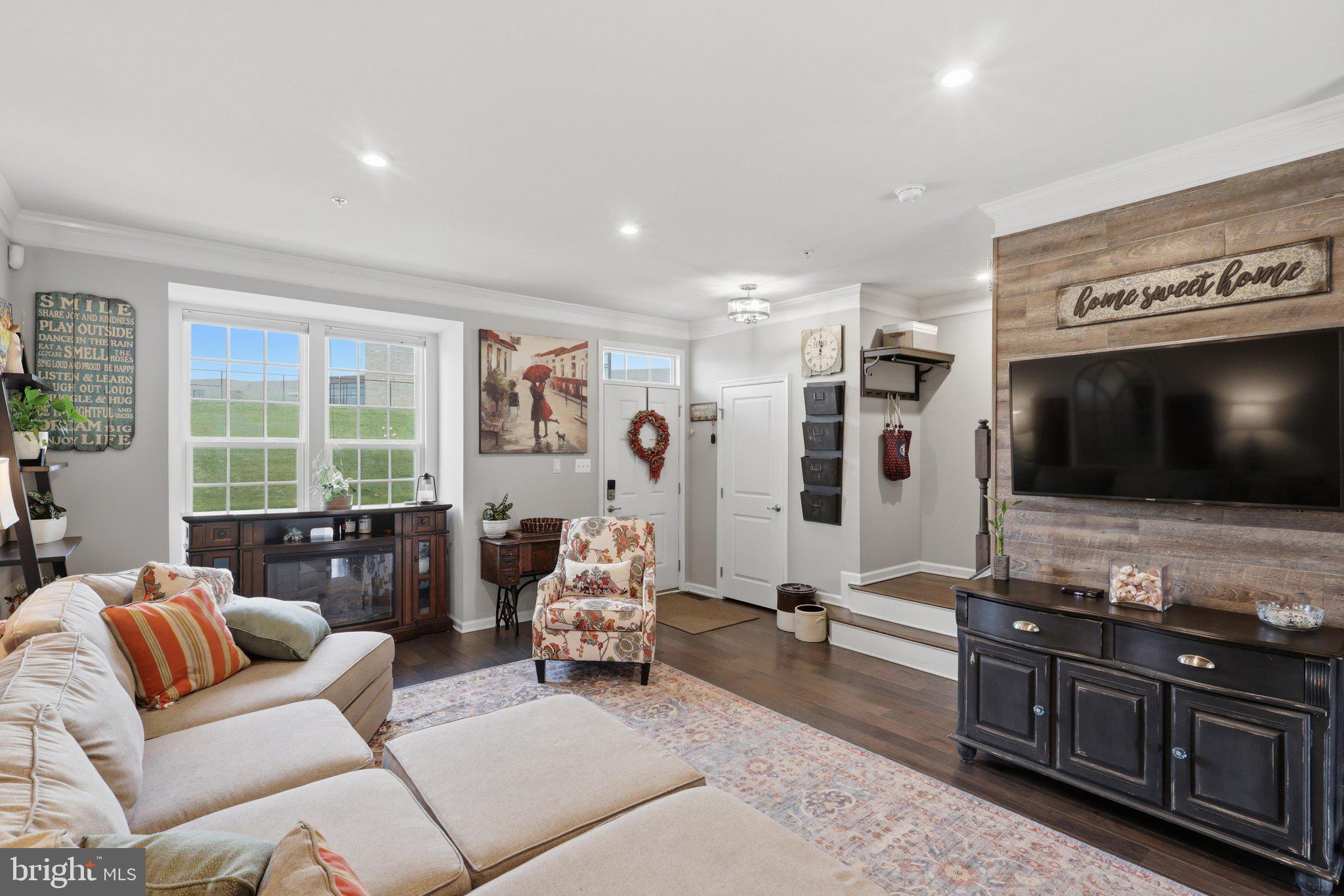 LANDSDALE - Residential