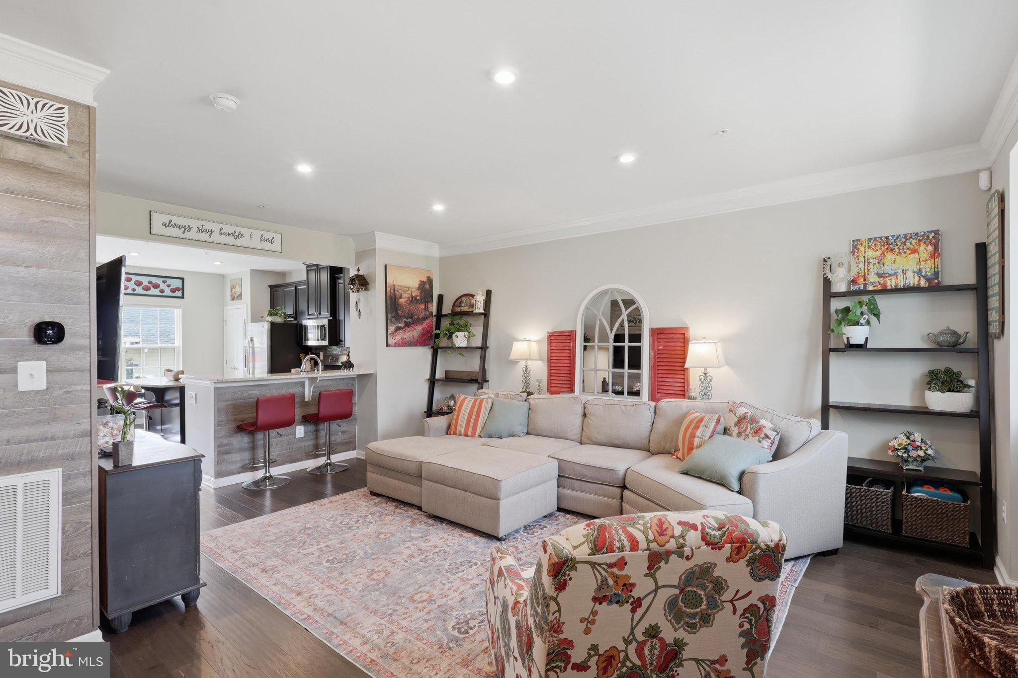 LANDSDALE - Residential