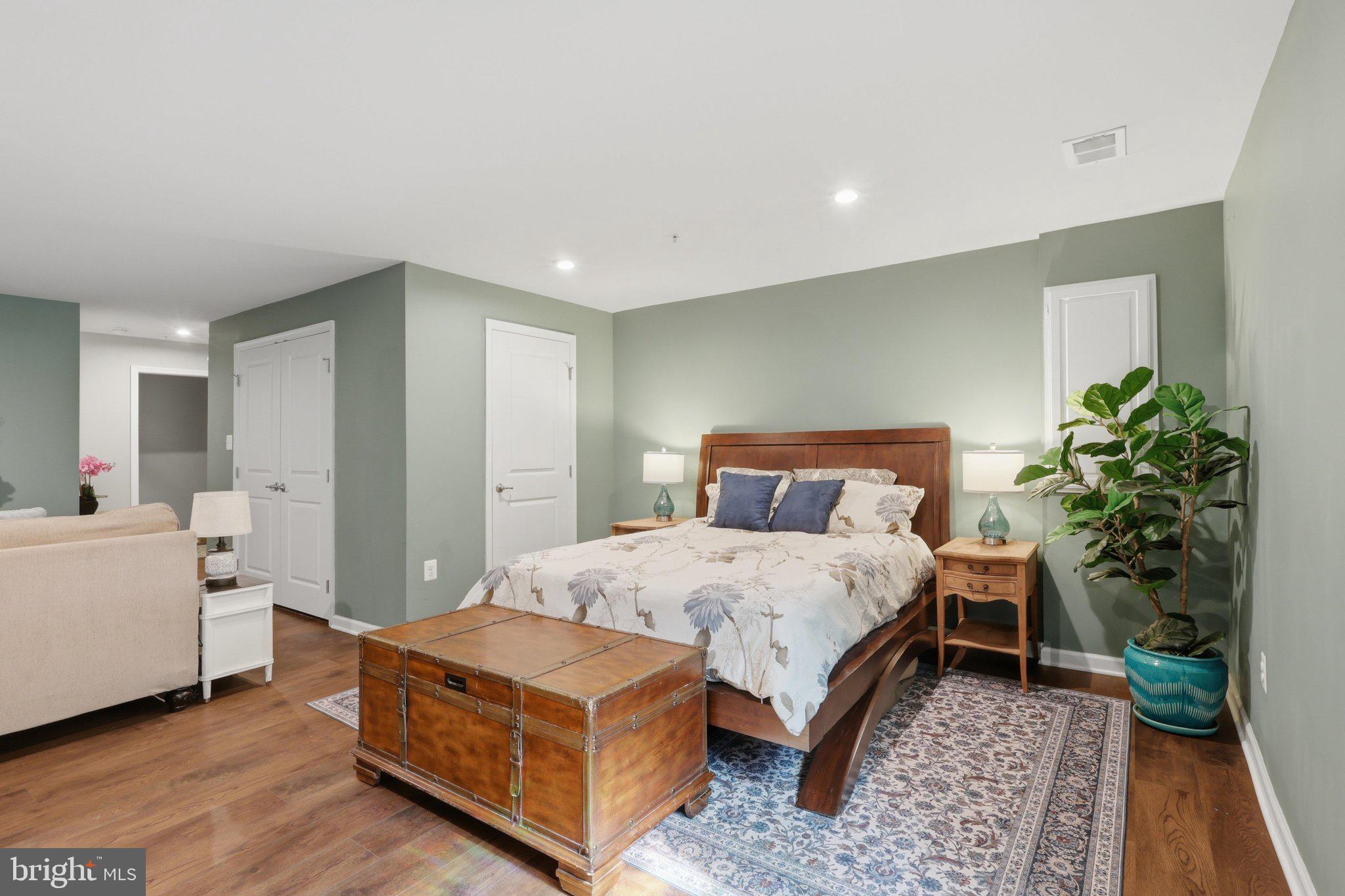 LANDSDALE - Residential