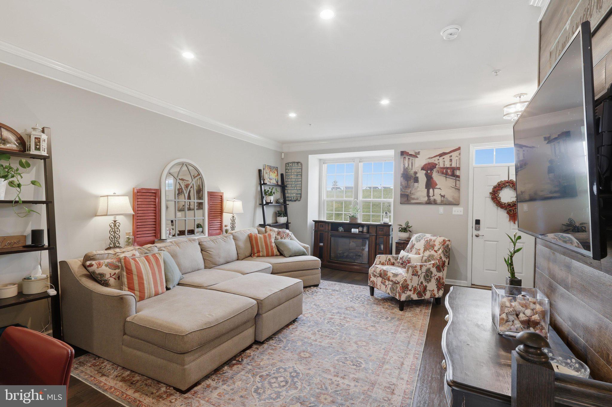 LANDSDALE - Residential