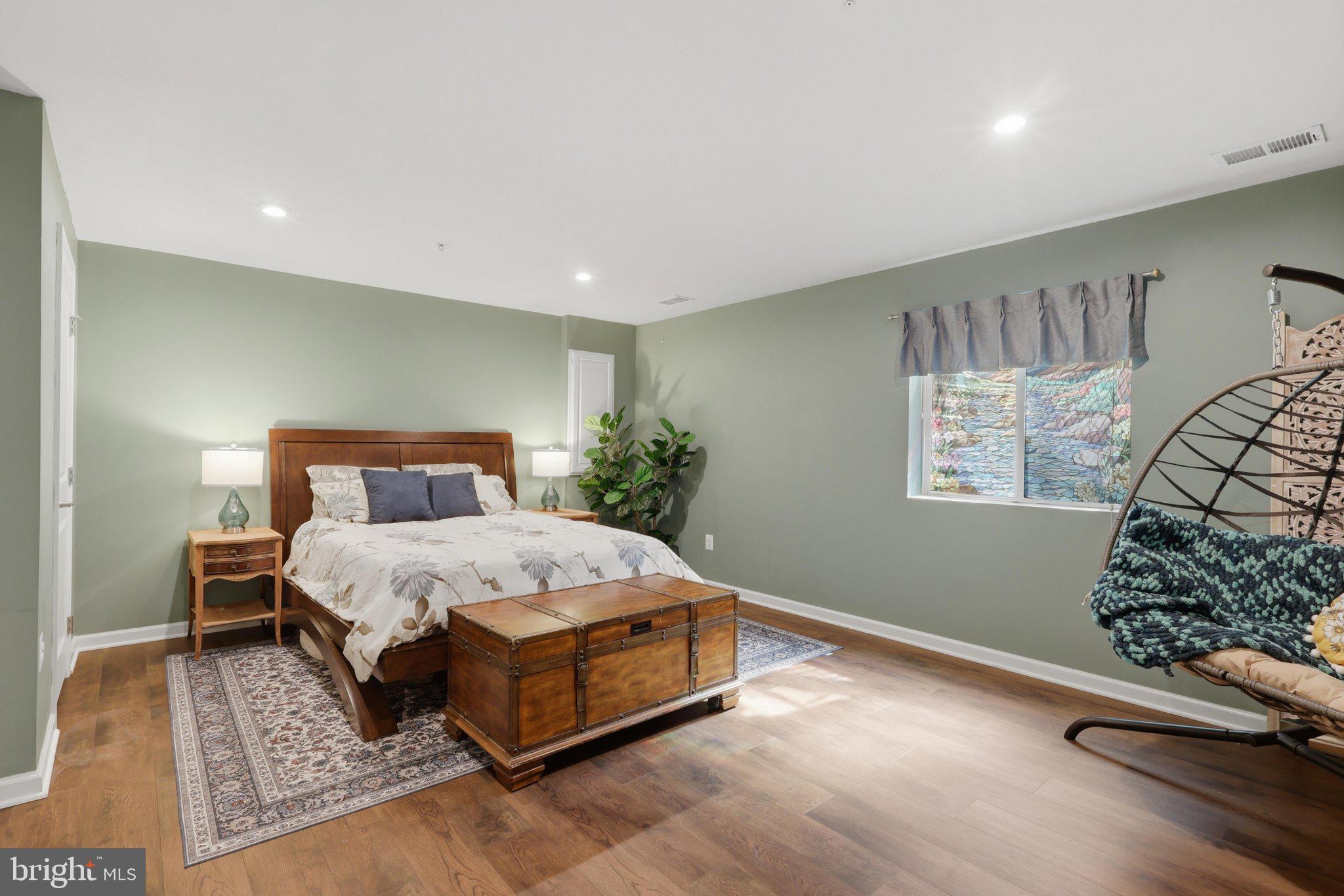 LANDSDALE - Residential