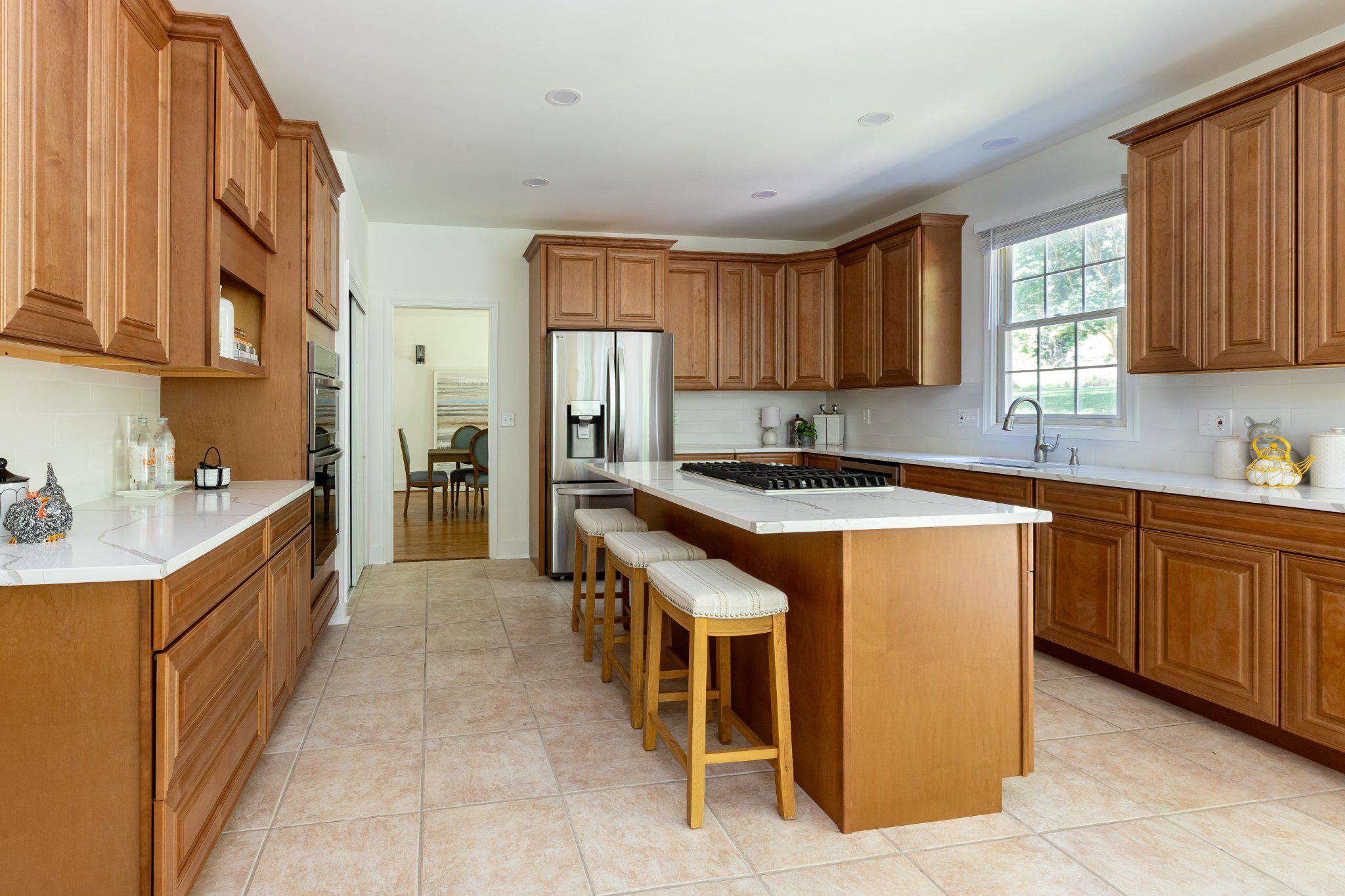 CONGRESSIONAL COUNTRY CLUB ESTATES - Residential