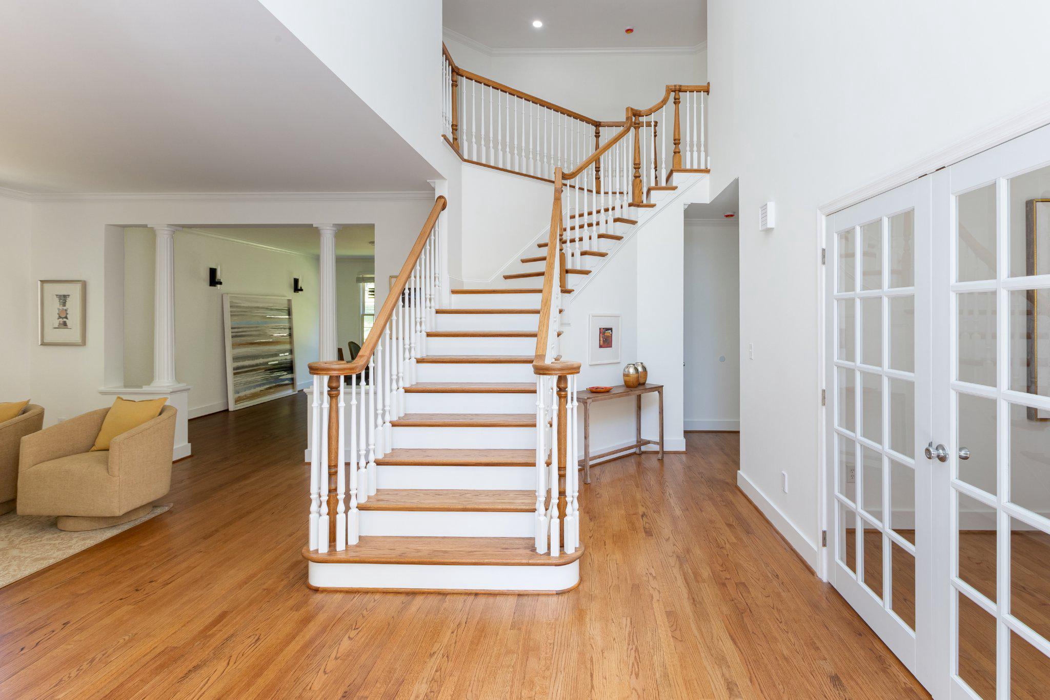 CONGRESSIONAL COUNTRY CLUB ESTATES - Residential