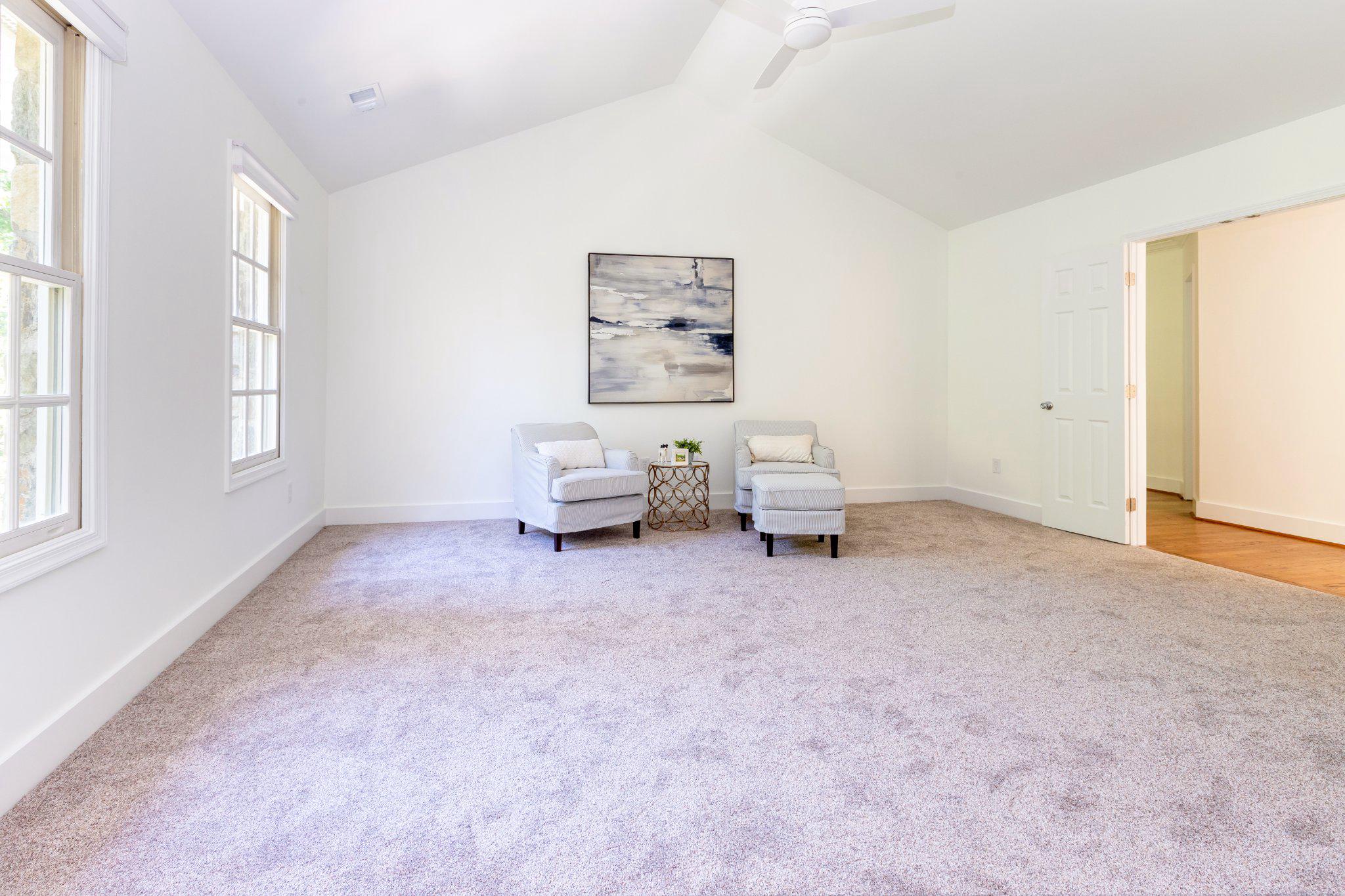 CONGRESSIONAL COUNTRY CLUB ESTATES - Residential