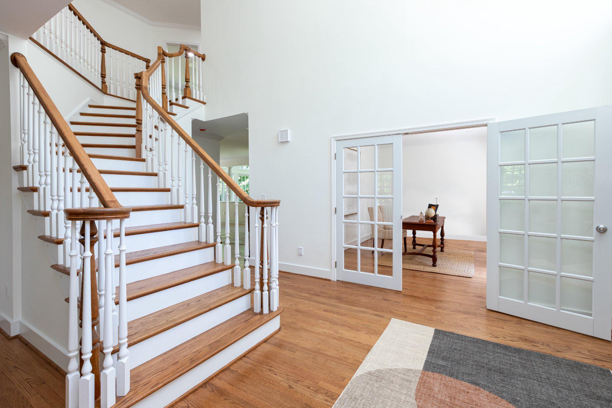 CONGRESSIONAL COUNTRY CLUB ESTATES - Residential