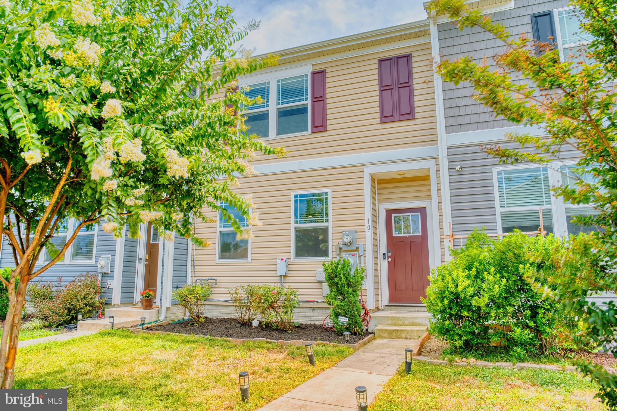 TIDBURY CROSSING - Residential