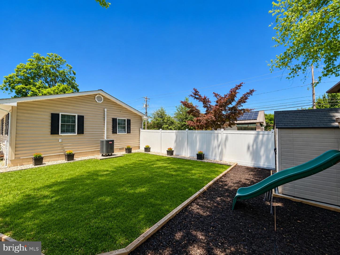 CENTREVILLE - Residential