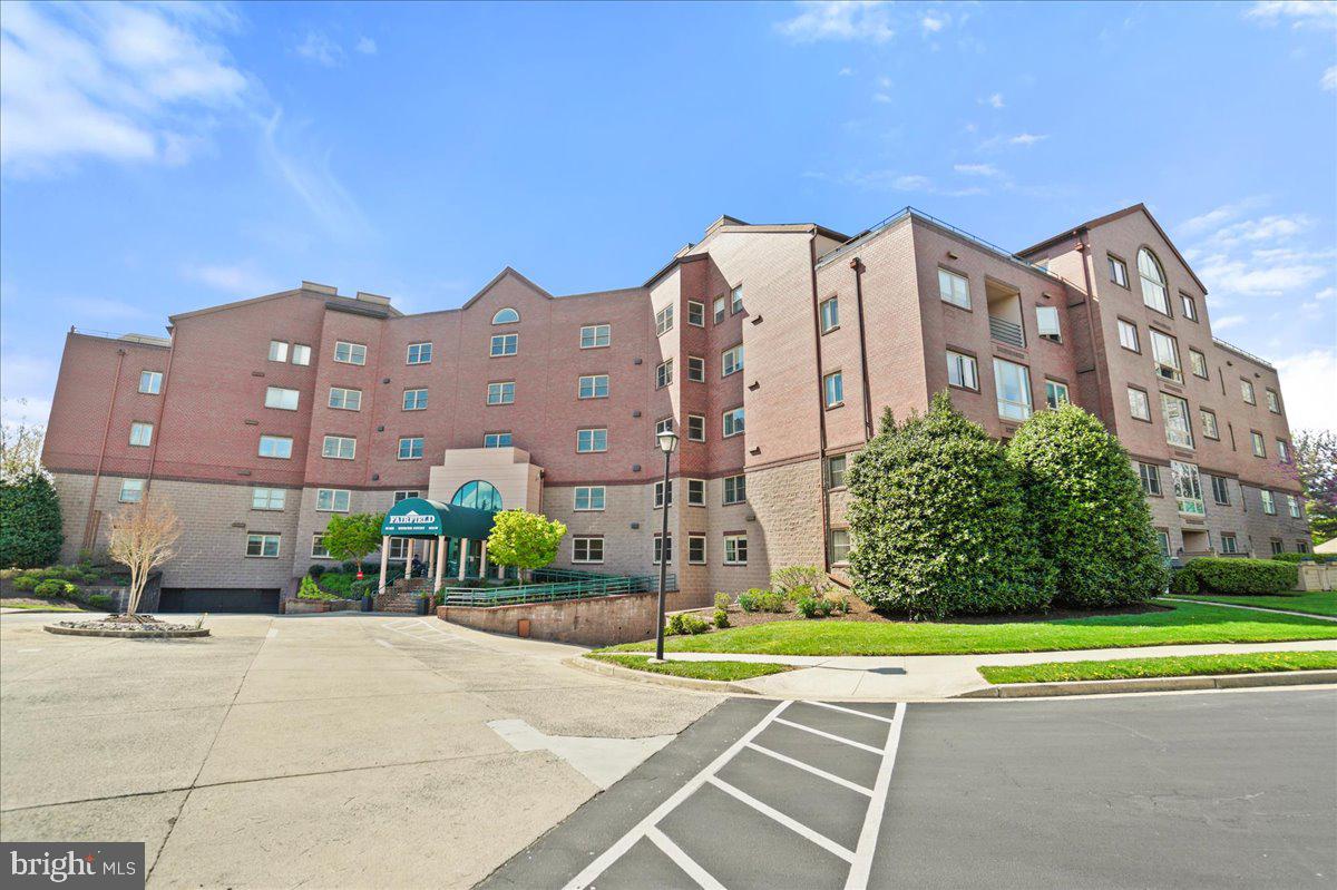 FAIRFIELD - Residential