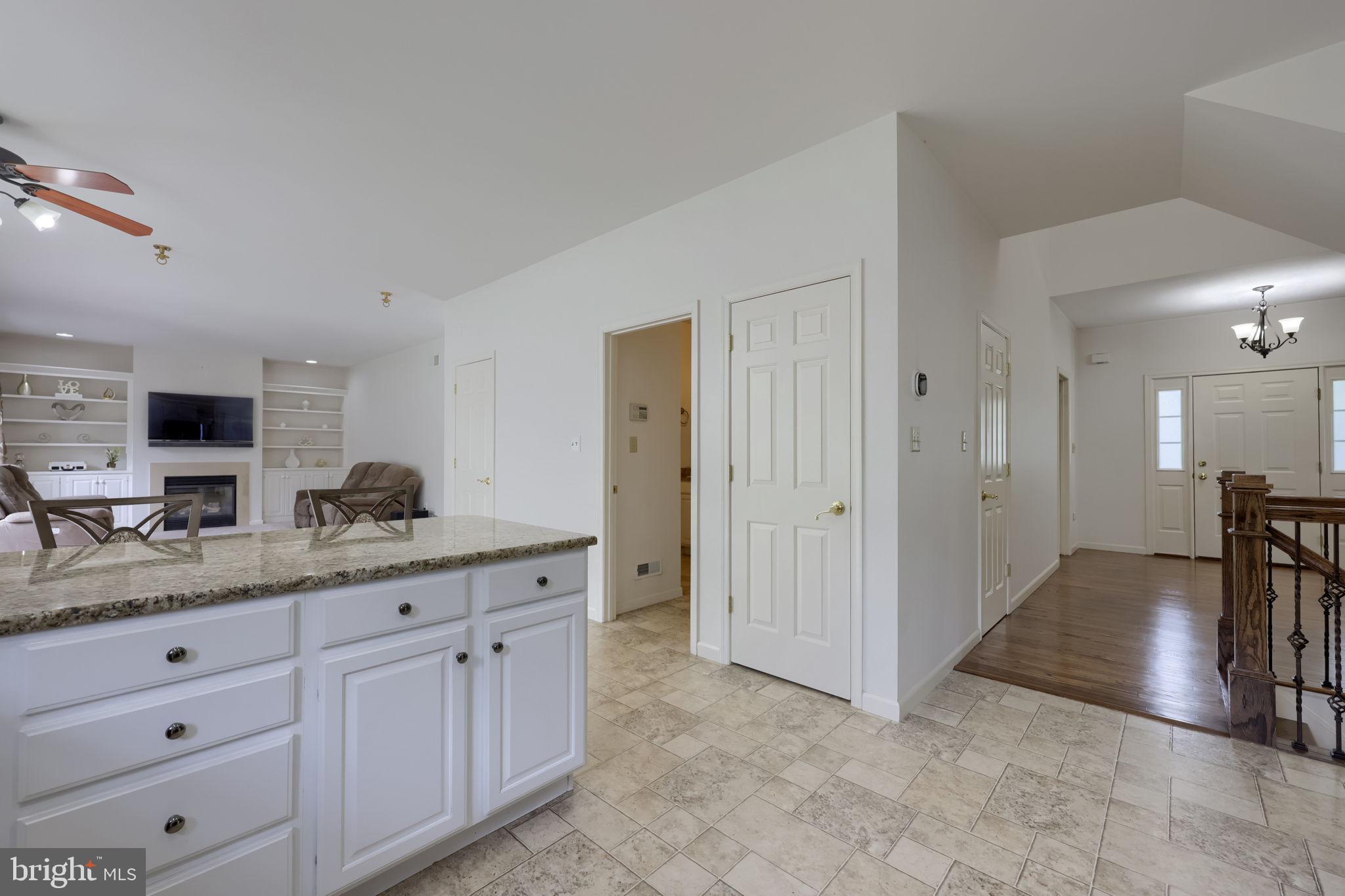 LANDIS CROSSING - Residential