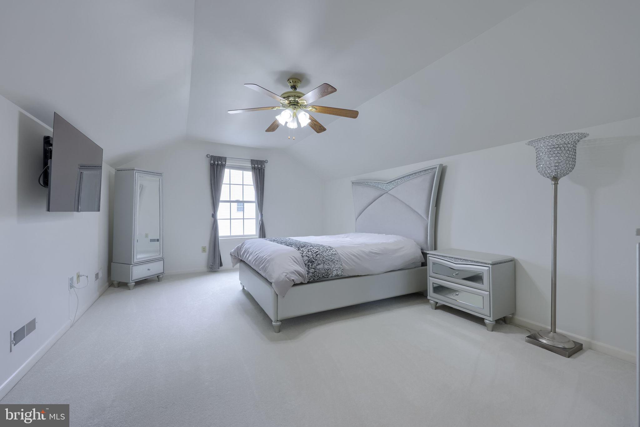 LANDIS CROSSING - Residential