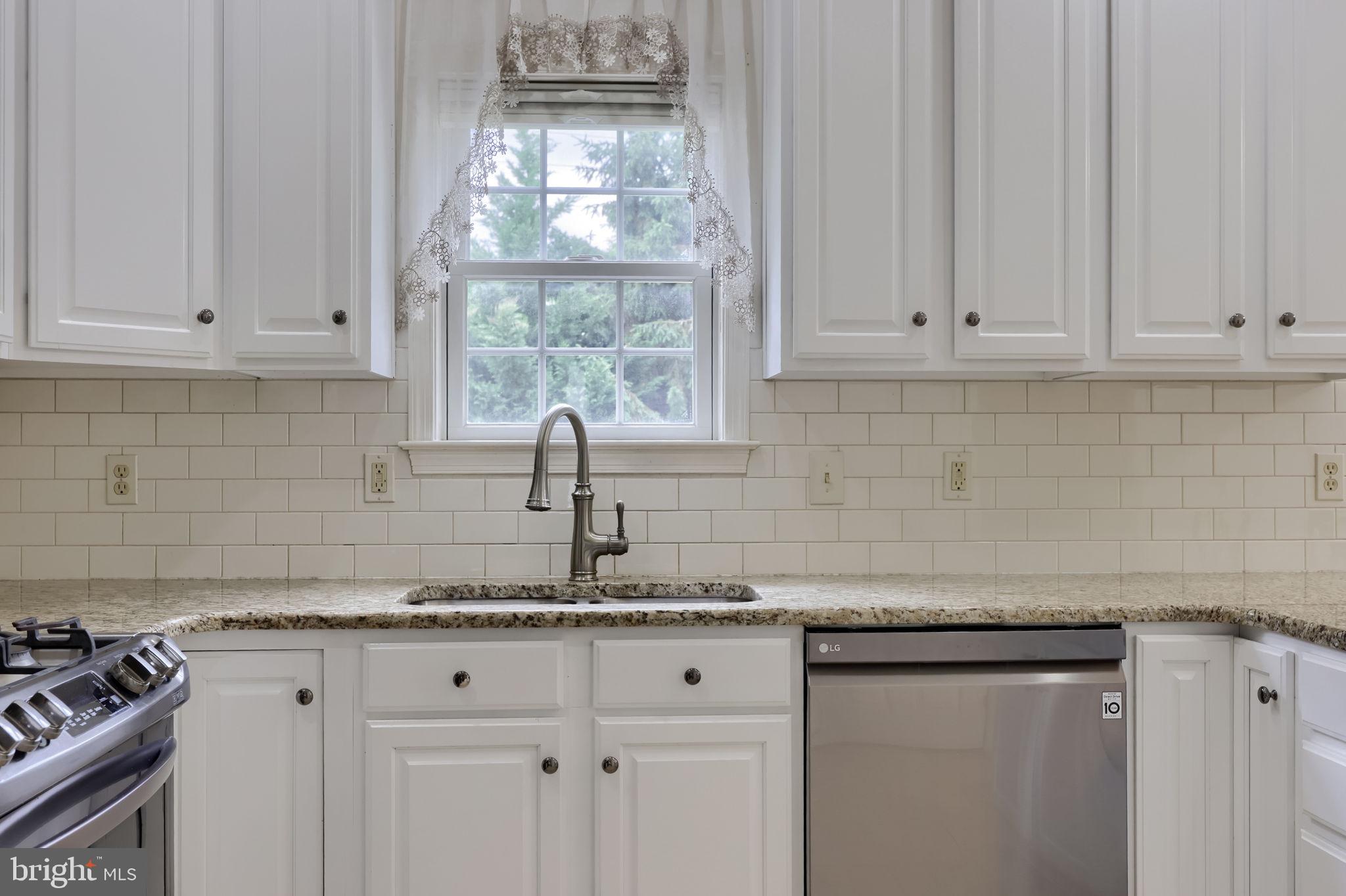 LANDIS CROSSING - Residential