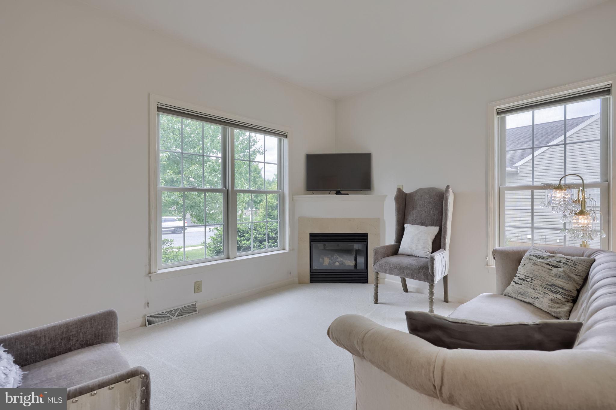LANDIS CROSSING - Residential