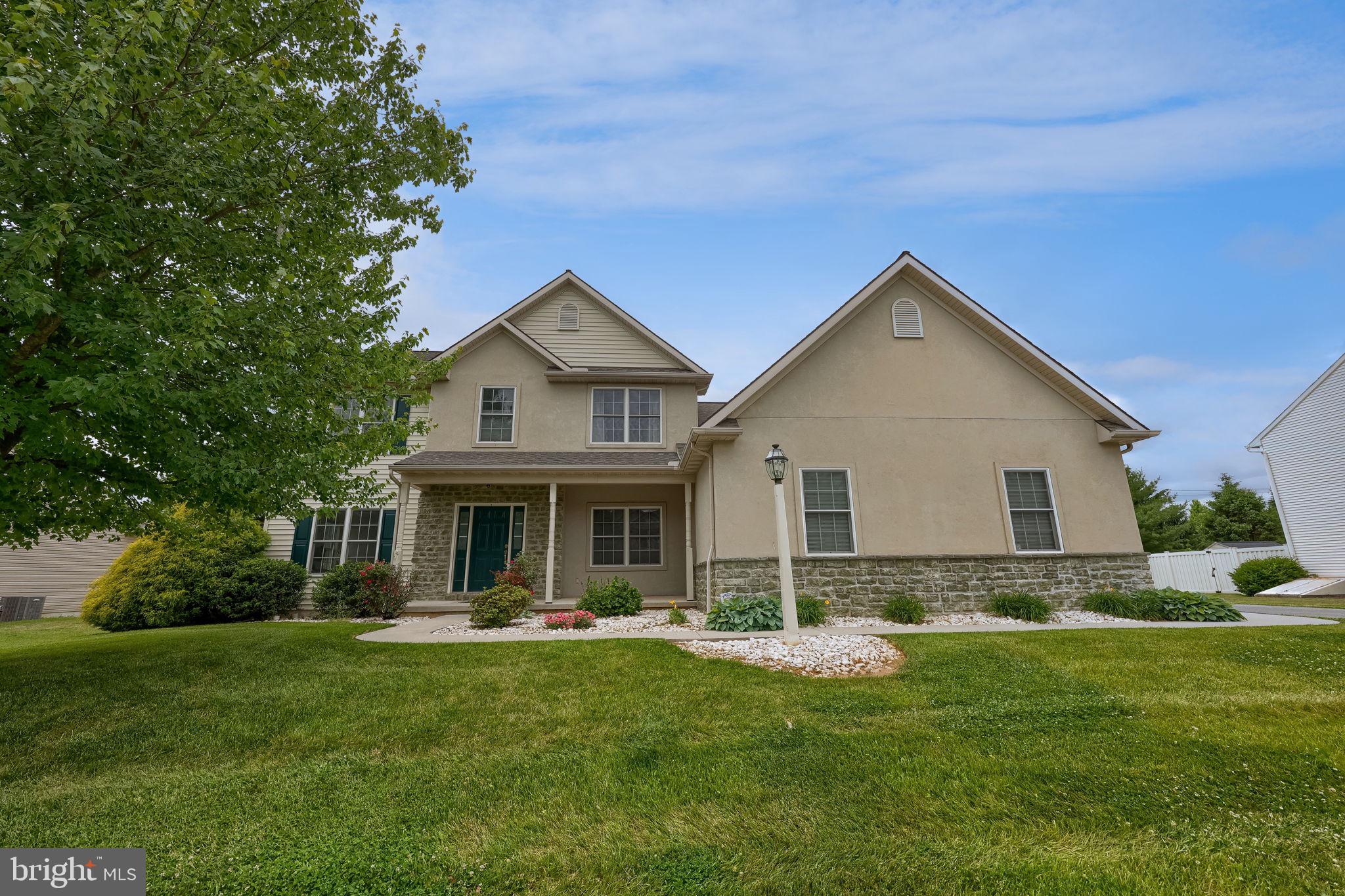 LANDIS CROSSING - Residential