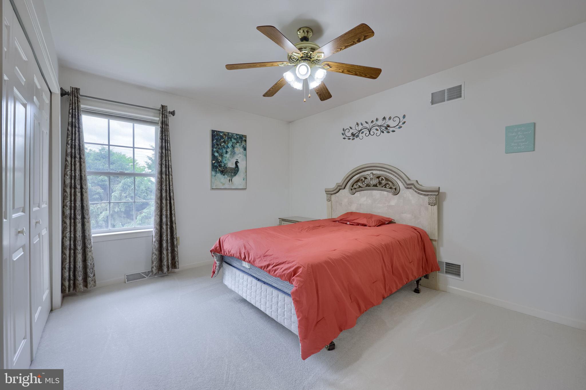 LANDIS CROSSING - Residential