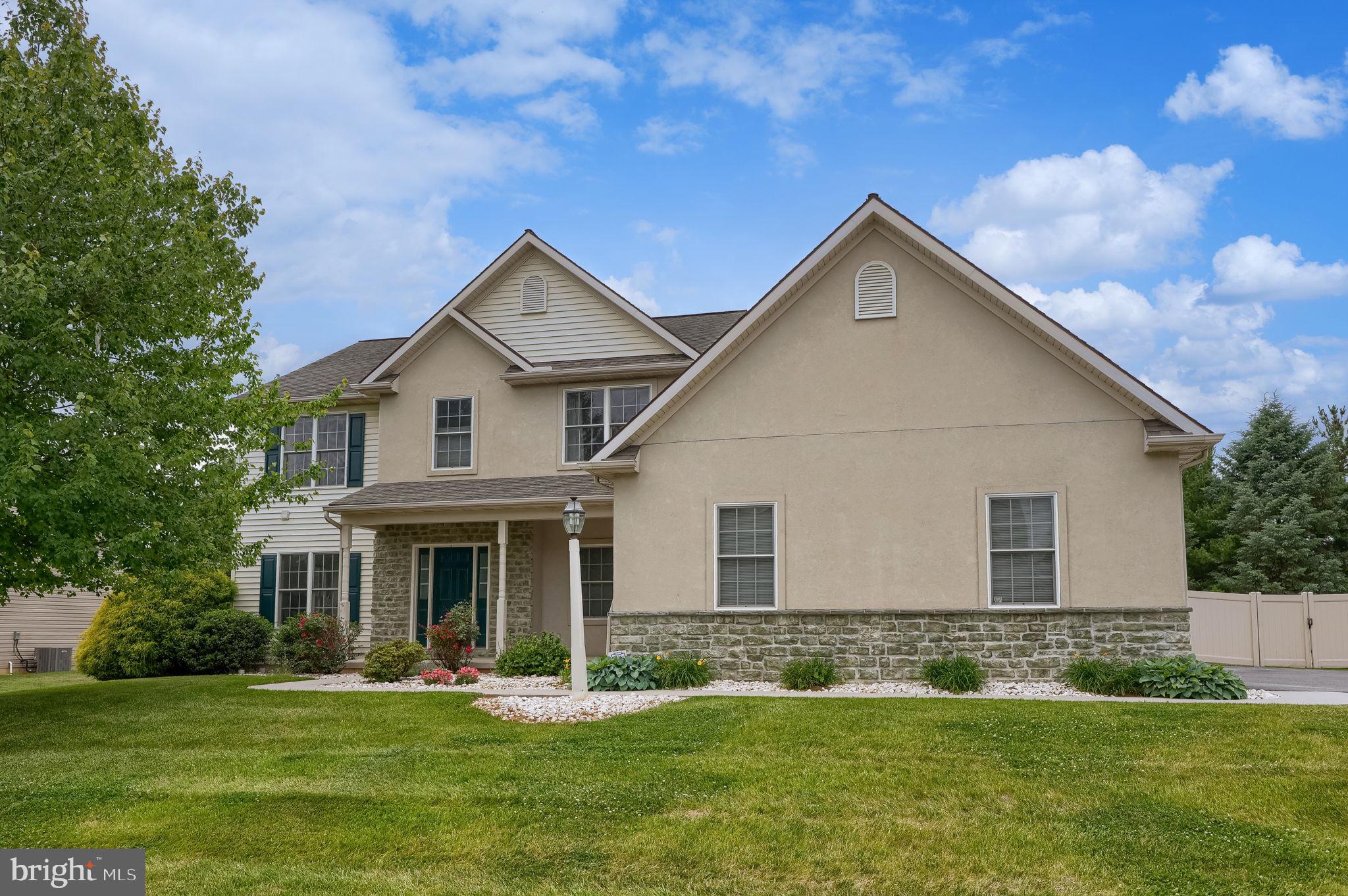 LANDIS CROSSING - Residential