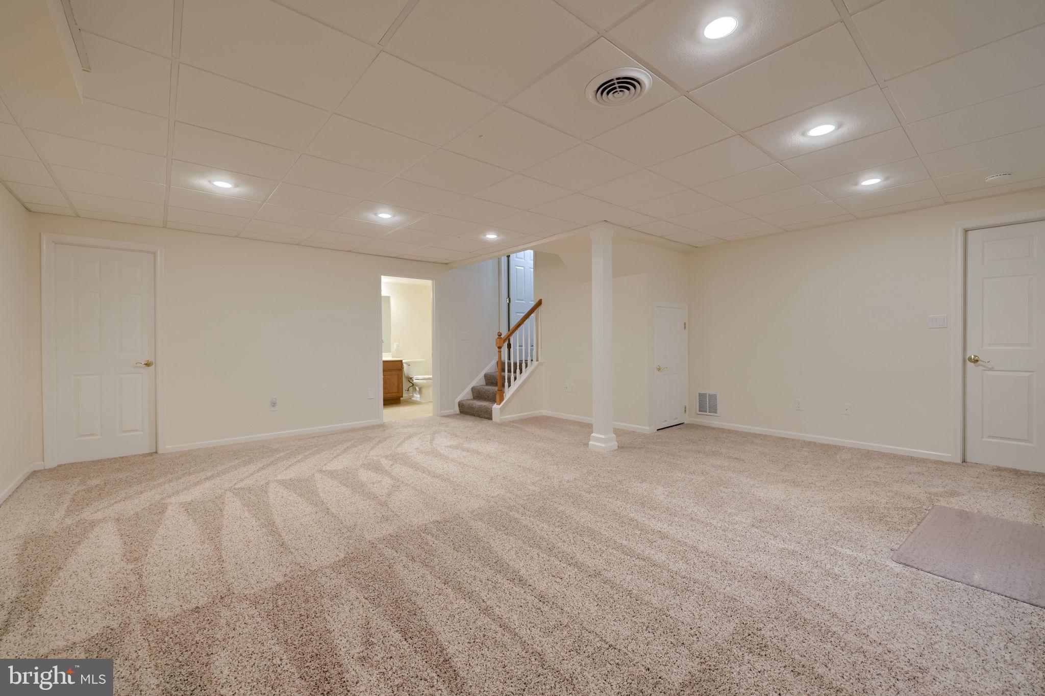 LANDIS CROSSING - Residential