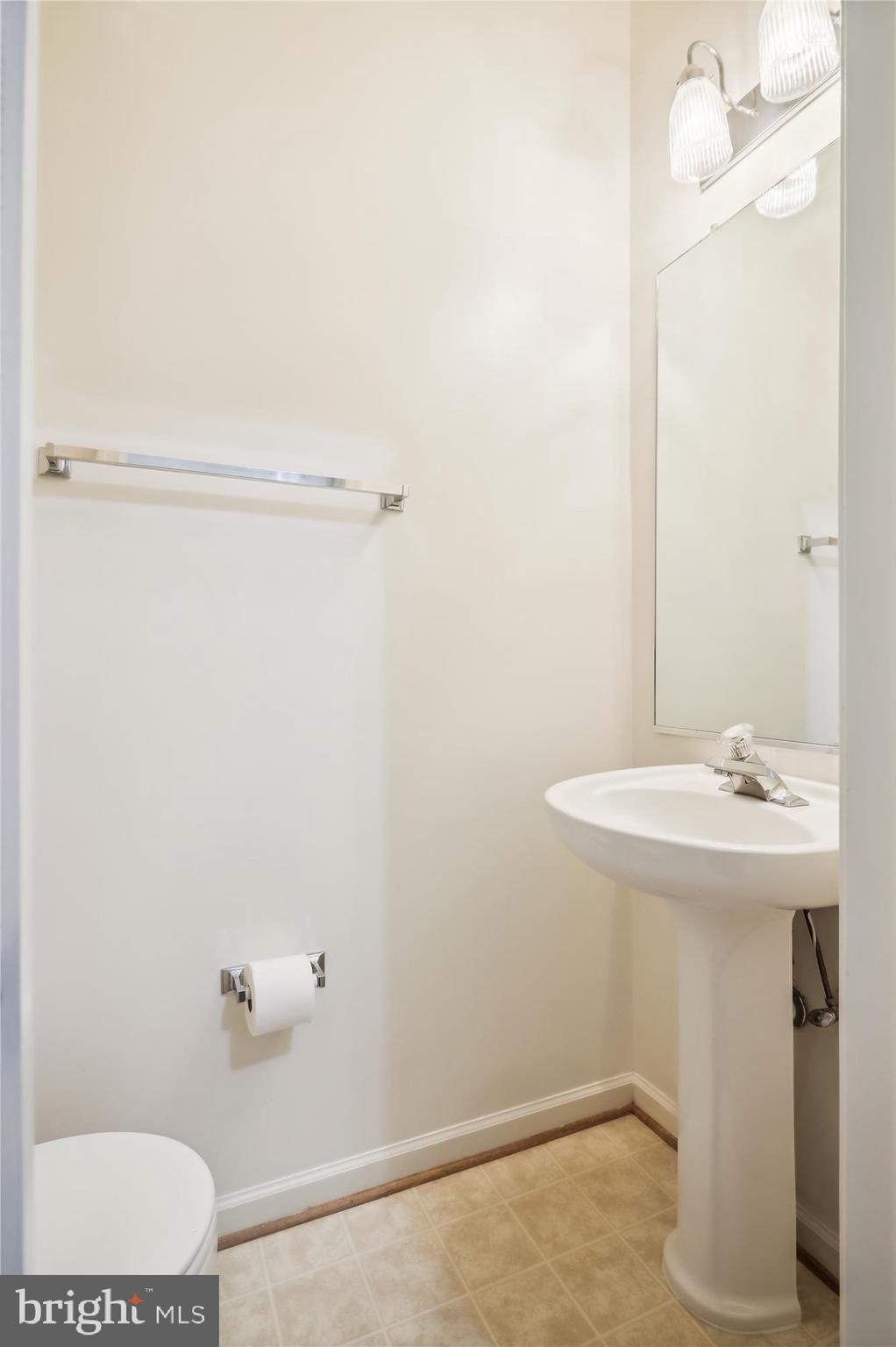 KING FARM - Residential Lease