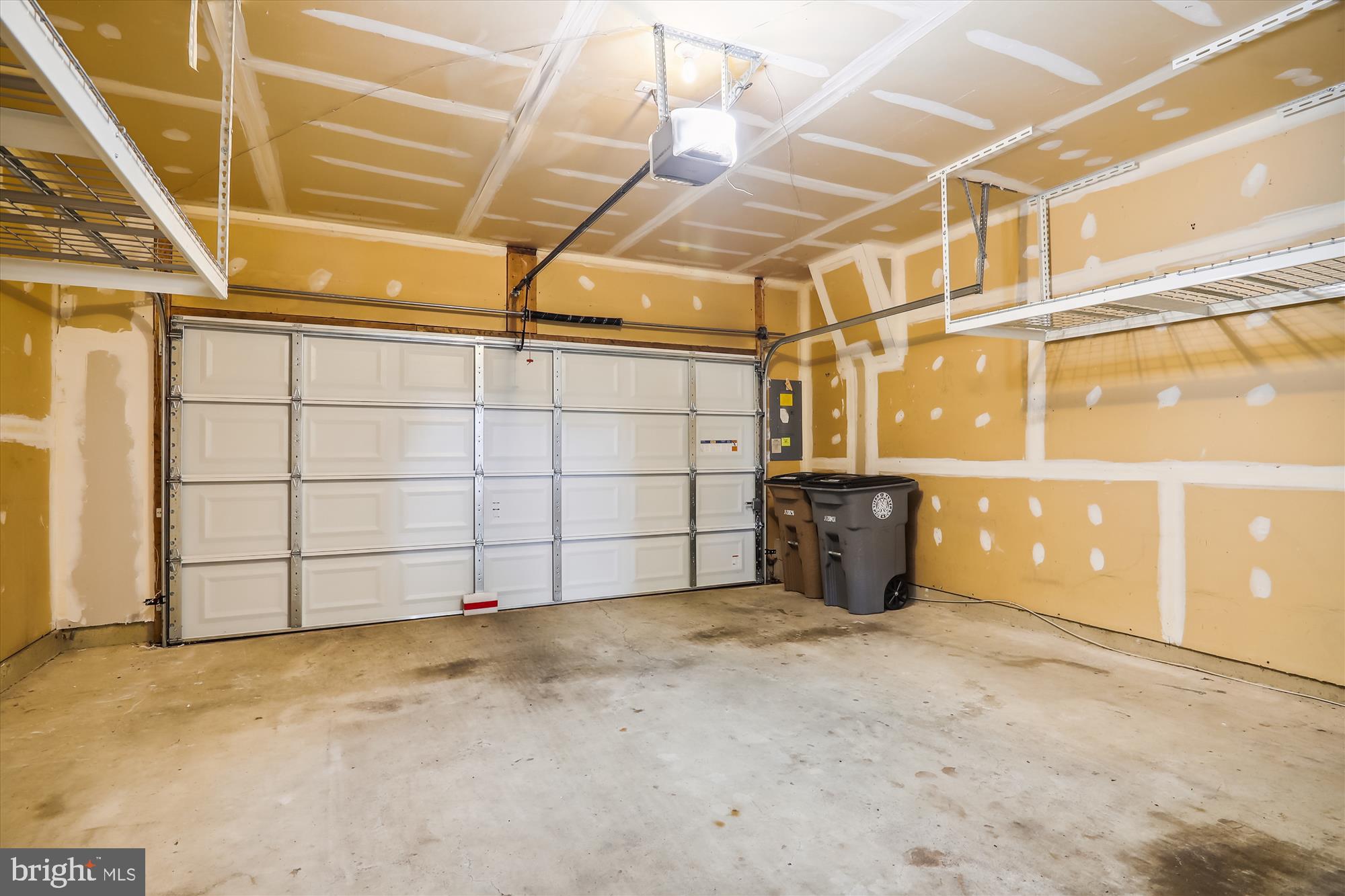 KING FARM - Residential Lease