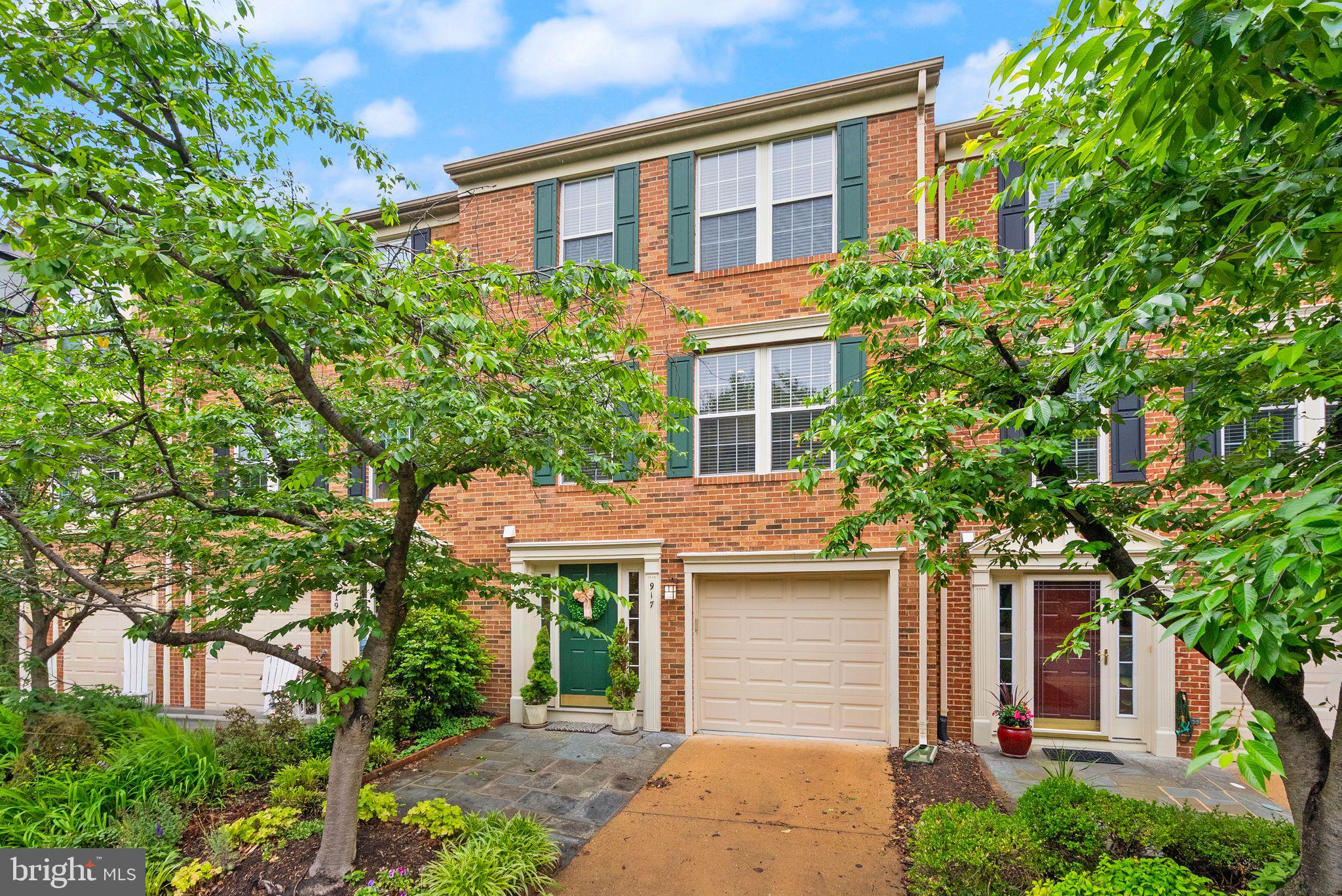 POWHATAN PLACE - Residential